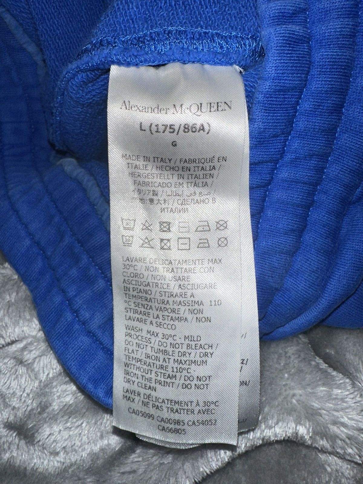 Alexander McQueen Alexander McQueen Logo Sweatpants in Blue Size US 32 / EU 48 - 7 Thumbnail
