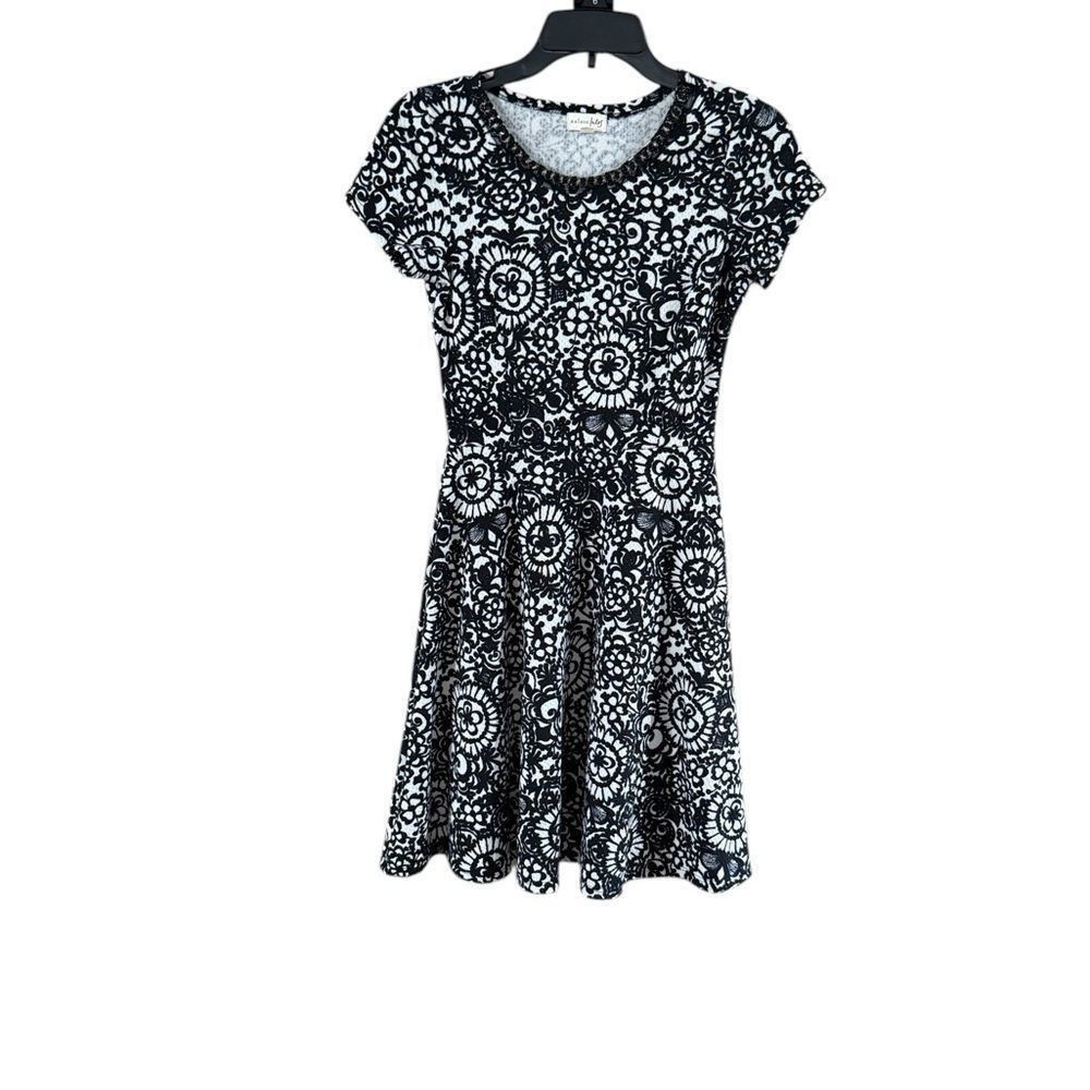 Anthropologie Maison Jules Black and White Flutter Sleeve Sundress by Anthropologie Size XS / US 0-2 / IT 36-38 - 2 Thumbnail