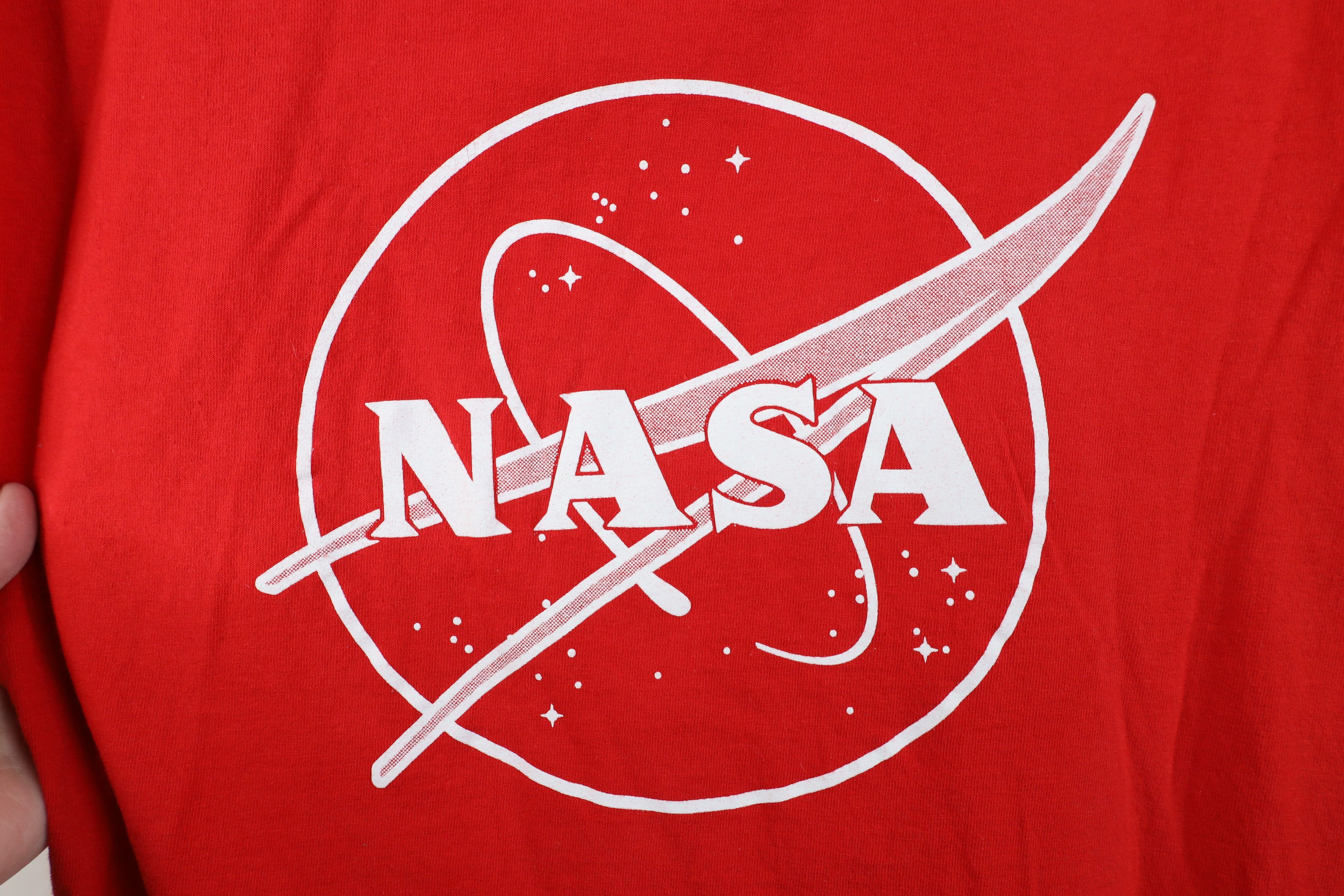 Gildan Vintage Y2K Spell Out NASA Space Short Sleeve T-Shirt Red Size US L / EU 52-54 / 3 - 4 Thumbnail