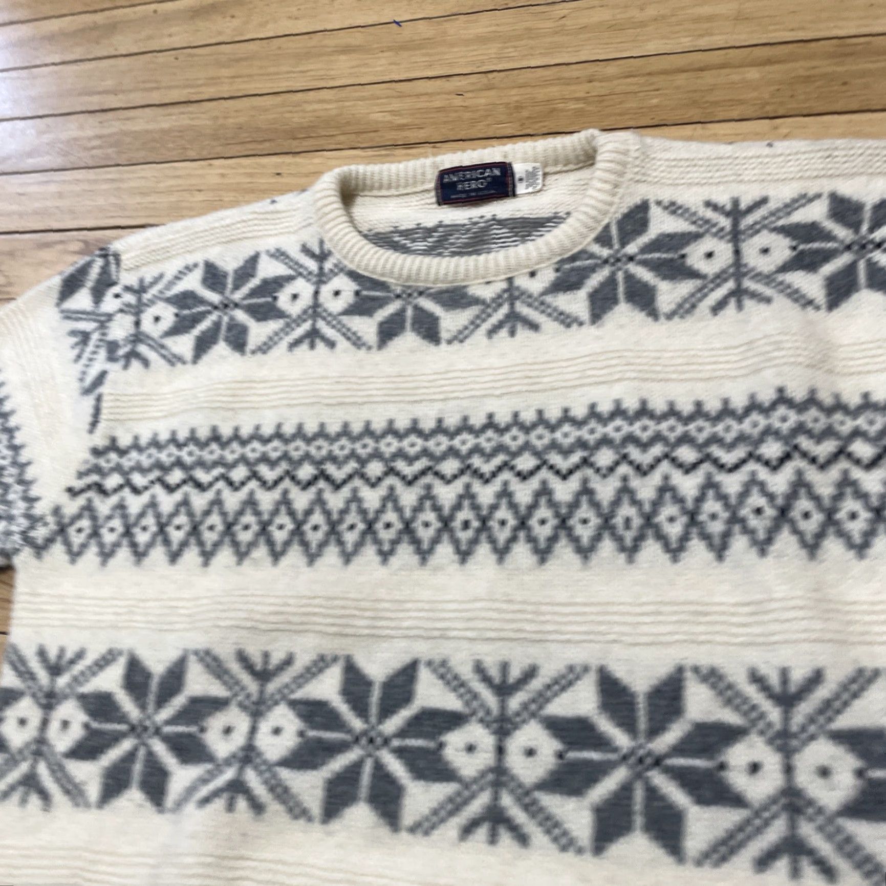 Vintage VINTAGE American Hero Wool Sweater Men M Cream Fair Isle Diamond 90s Preppy Holliday FairIsle Knitted Pullover Crew Neck Mens Sweater Size US M / EU 48-50 / 2 - 5 Thumbnail
