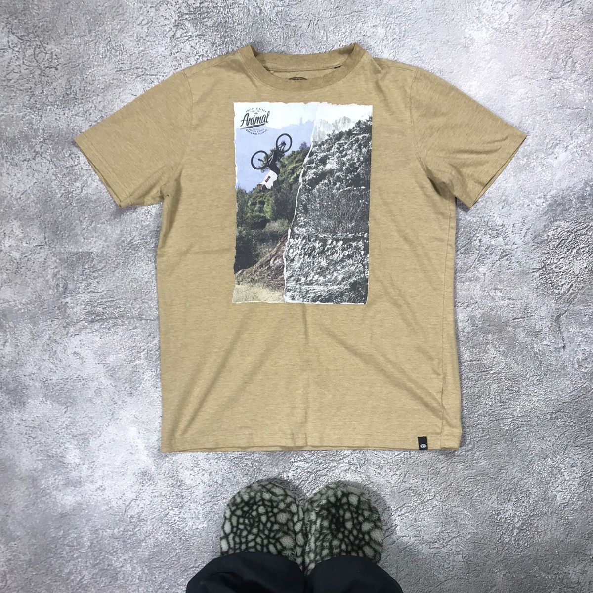 Vintage Vintage 90s Sun Faded Graphic Tee BMX Skate Streetwear S Size US S / EU 44-46 / 1 - 1 Thumbnail