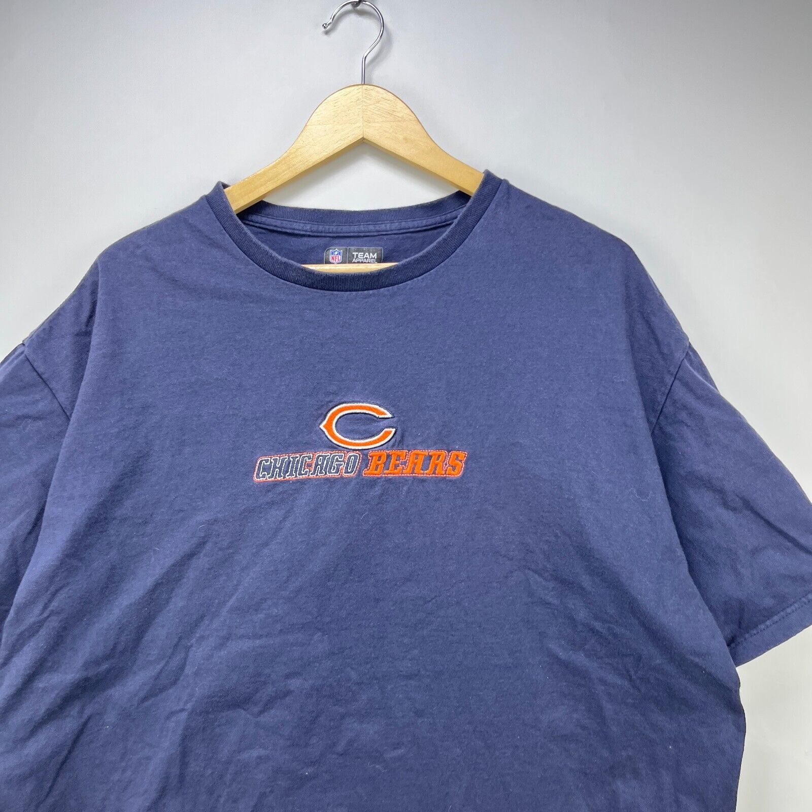 Vintage Vintage Y2K Chicago Bears Embroidered T-Shirt XL NFL Size US XL / EU 56 / 4 - 2 Thumbnail