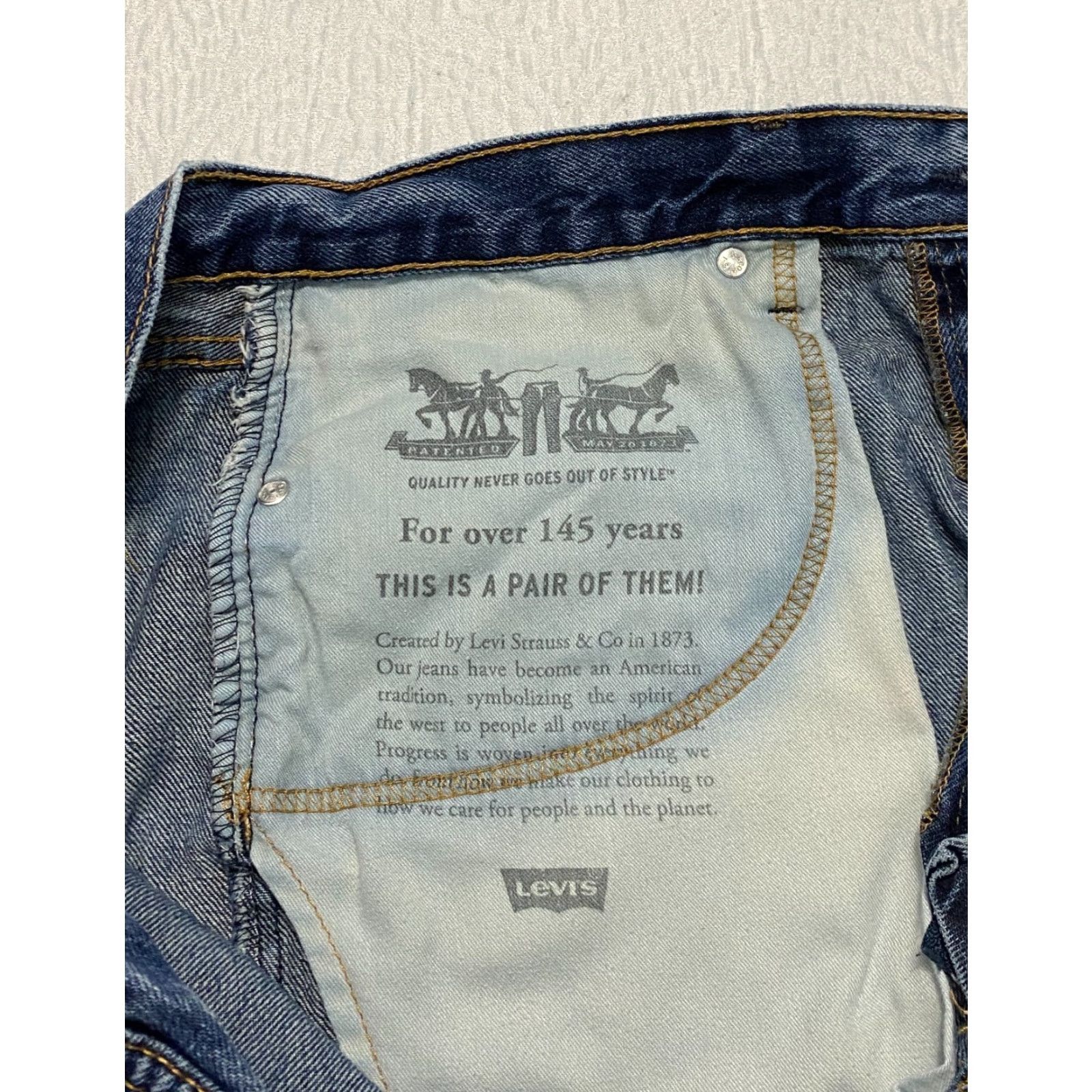 Levi's VINTAGE Levis 550 Relaxed Fit Jeans Mens 38x30 Blue Straight Whiskers Denim 5-Pocket Levi's 550 Straight Size US 38 / EU 54 - 4 Thumbnail