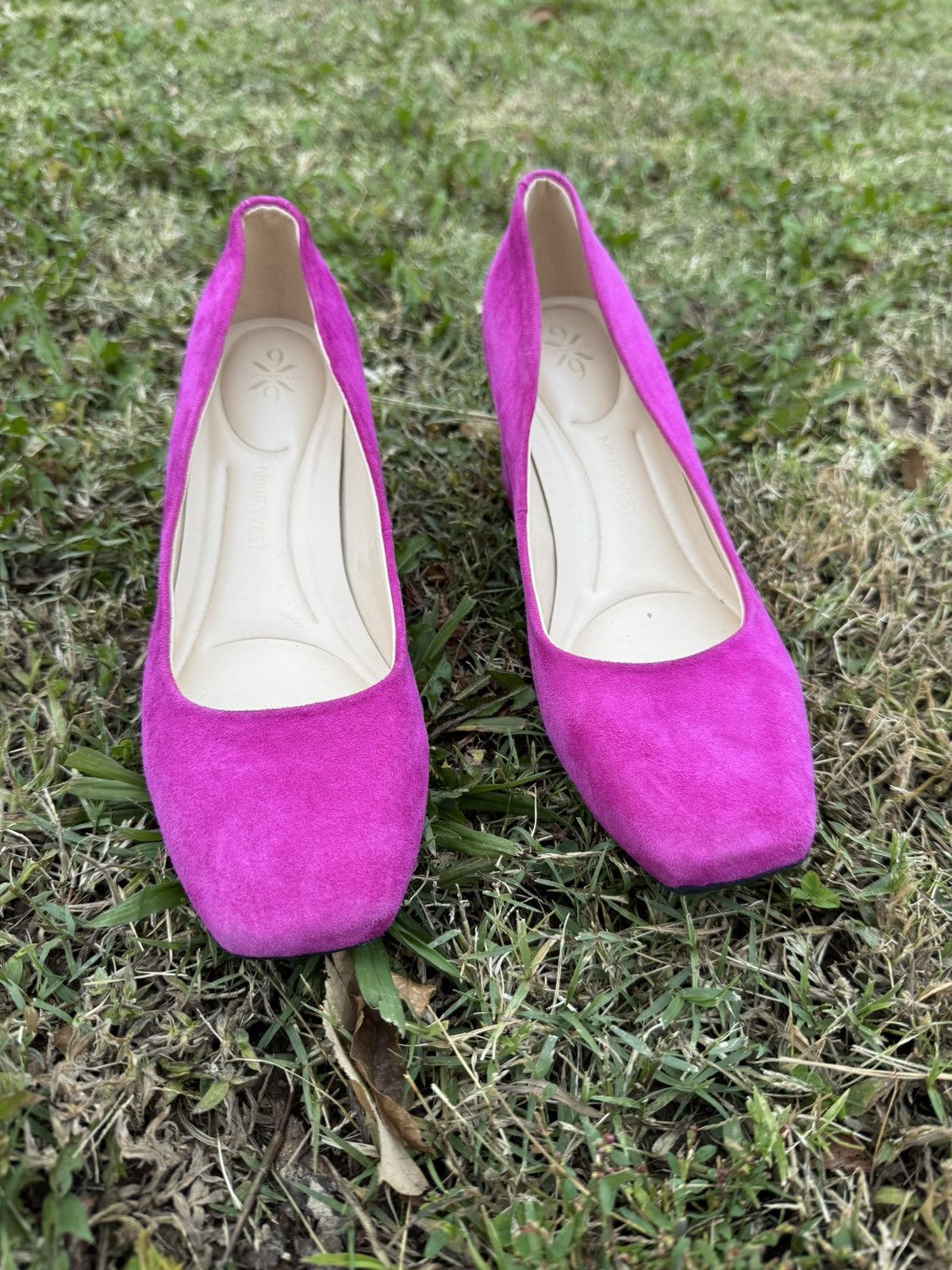 Nine West Nine West Suede Pumps Size US 9.5 / IT 39.5 - 1 Thumbnail