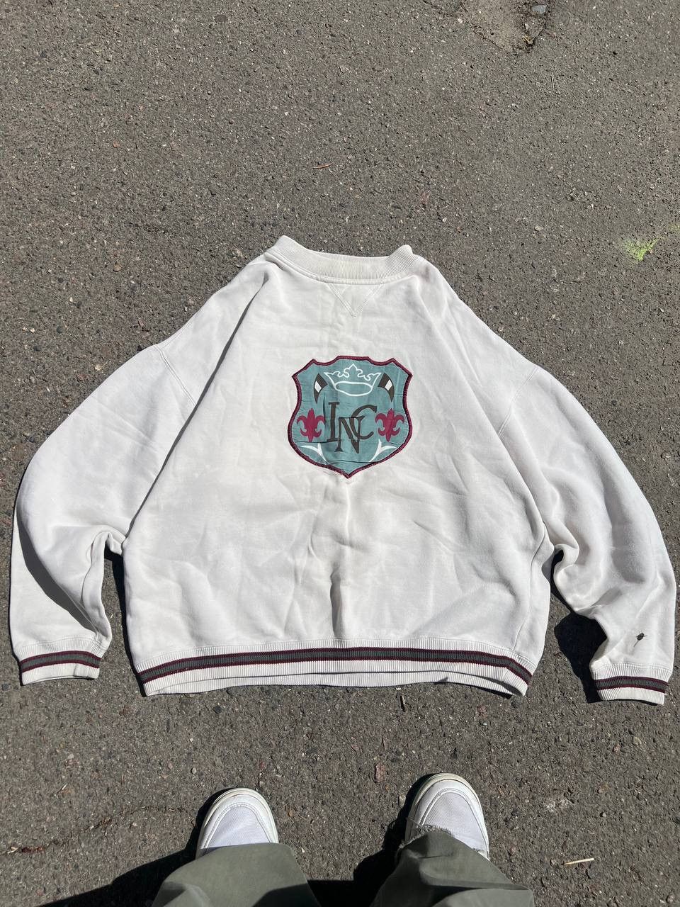 Japanese Brand × Vintage Vintage Y2K Copyright Inc Embroidered Coat of Arms Baggy Size US L / EU 52-54 / 3 - 1 Thumbnail