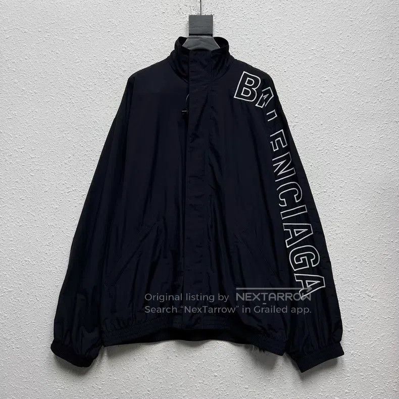 Balenciaga Balenciaga Side Sleeve Letter Logo Cut-Out Embroidered Jac Size US S / EU 44-46 / 1 - 1 Thumbnail