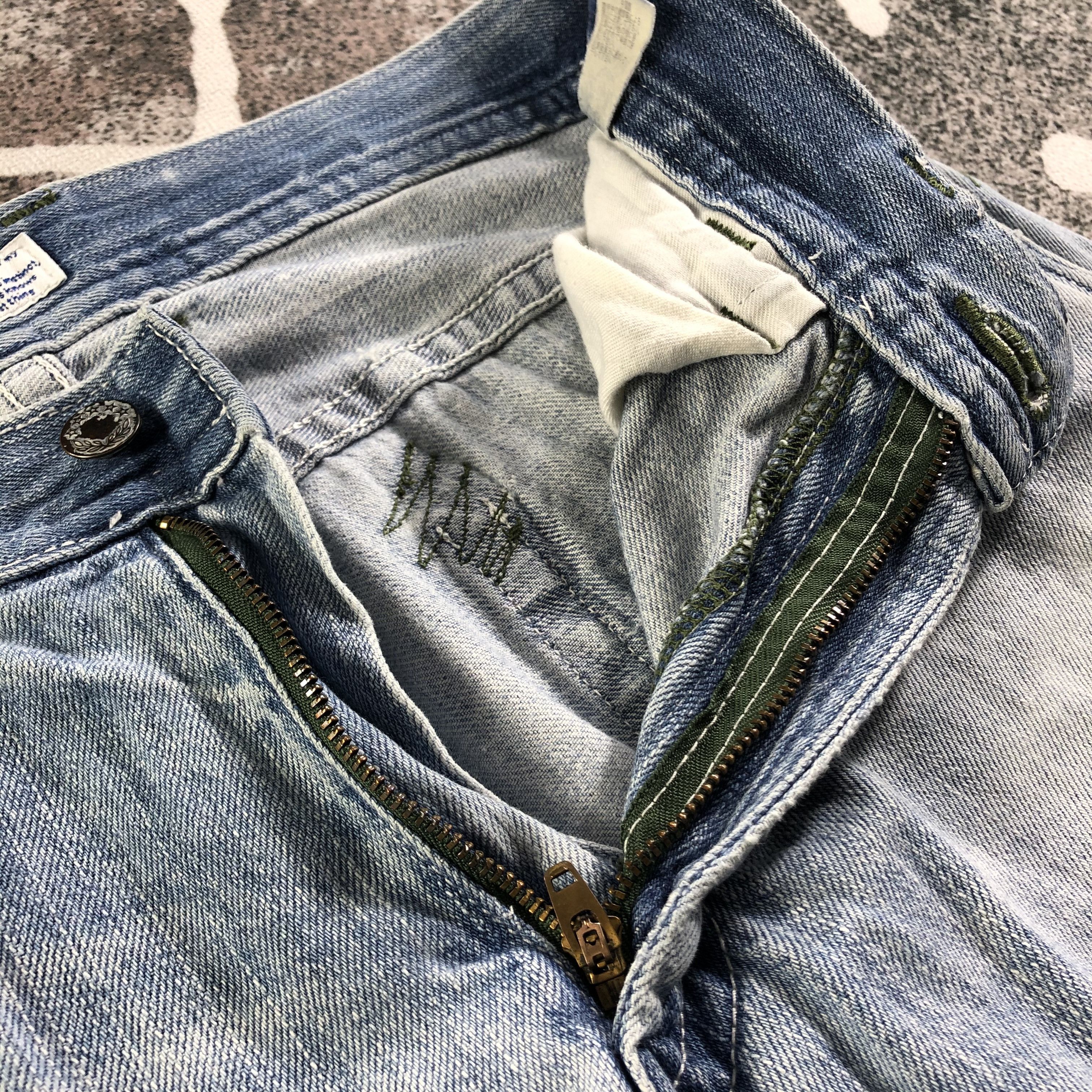 Japanese Brand GL Heart Jeans Light Wash Denim KJ2365 Size US 30 / EU 46 - 6 Thumbnail