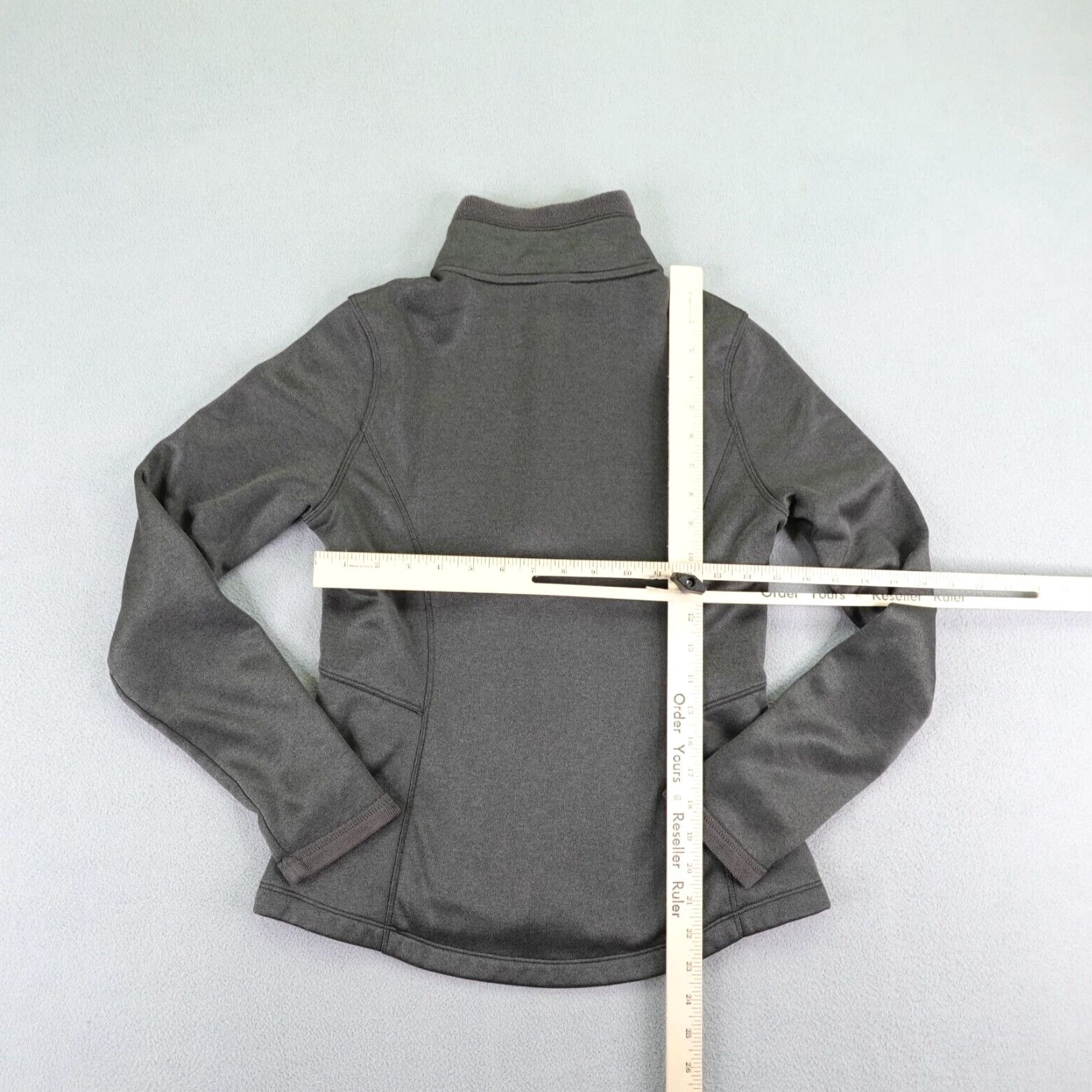 The North Face VINTAGE The North Face Jacket Womens Small Gray Fleece Full Zip Up Sweater Coat Outdoors Size S / US 4 / IT 40 - 5 Thumbnail