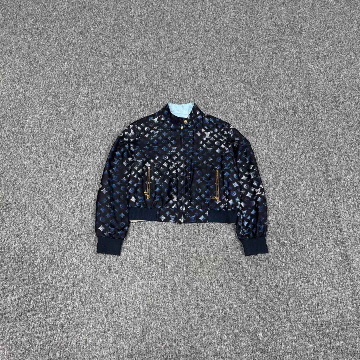 Louis Vuitton LV Blue 2-Sided Gradient Monogram Shell Jacket 38 Size S / US 4 / IT 40 - 1 Thumbnail