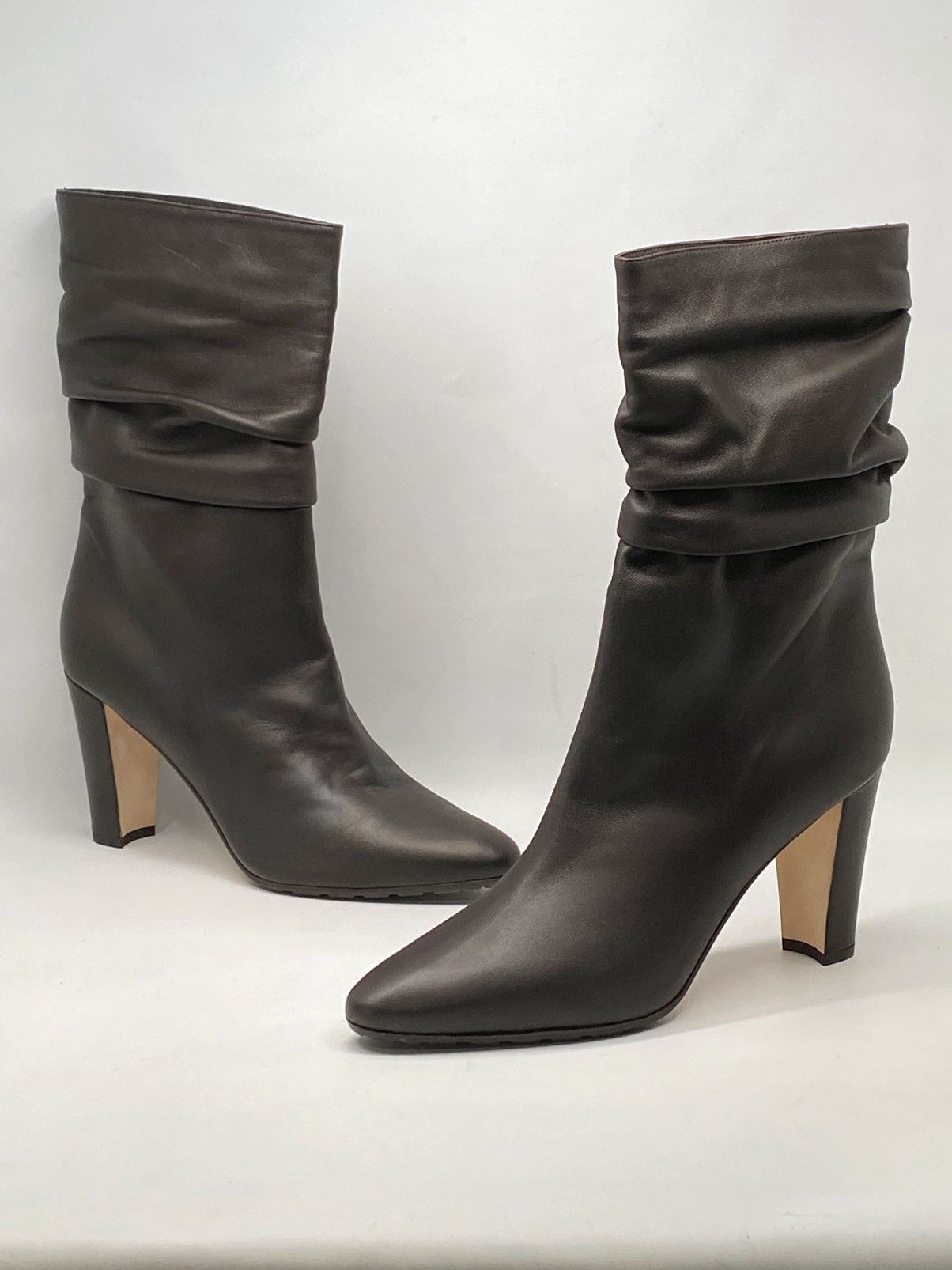 Manolo Blahnik Manolo Blahnik Calasso 90MM Ruched Leather Boots size 38.5 Size US 8.5 / IT 38.5 - 7 Thumbnail