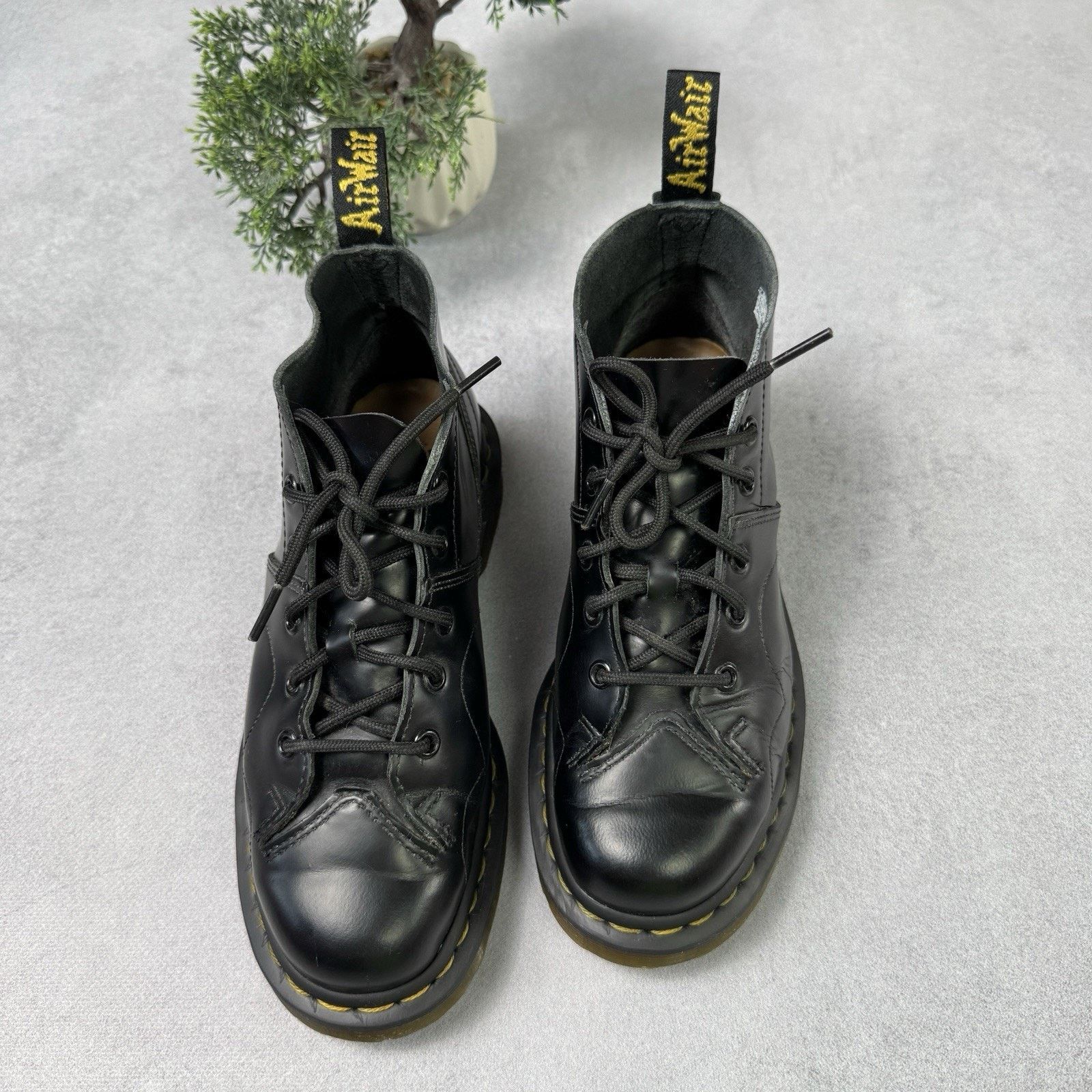 Dr. Martens Dr. Martens Chuchs Women’s Leather Boots Size US 7 EU 38 Size US 8.5 / IT 38.5 - 21 Thumbnail
