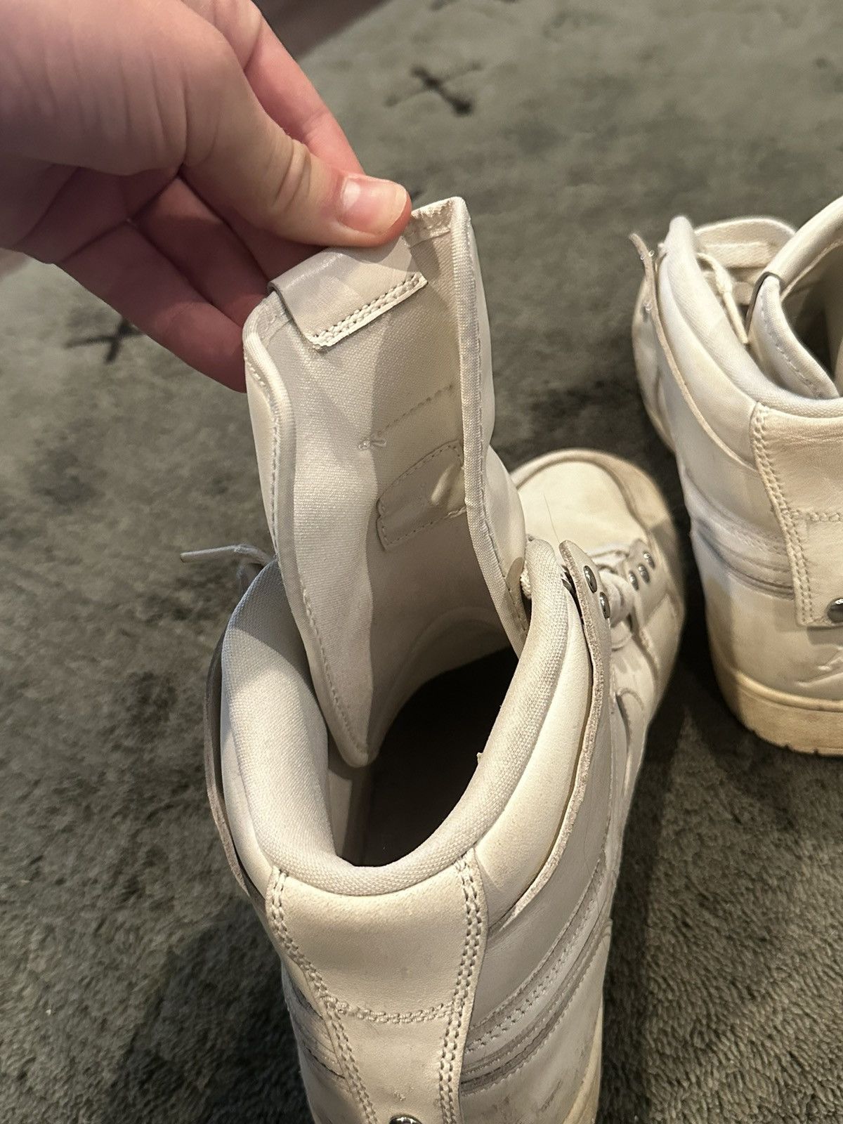 Comme des Garcons × Nike Comme des Garçons x Air Jordan 1 Retro Strap High 'White' Size US 11 / EU 44 - 5 Thumbnail