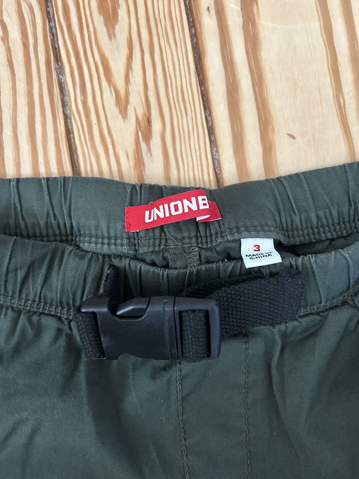 UNIONBAY Union Bay Green Cargo Pants (Adjustable) Size 27" / US 4 / IT 40 - 2 Thumbnail