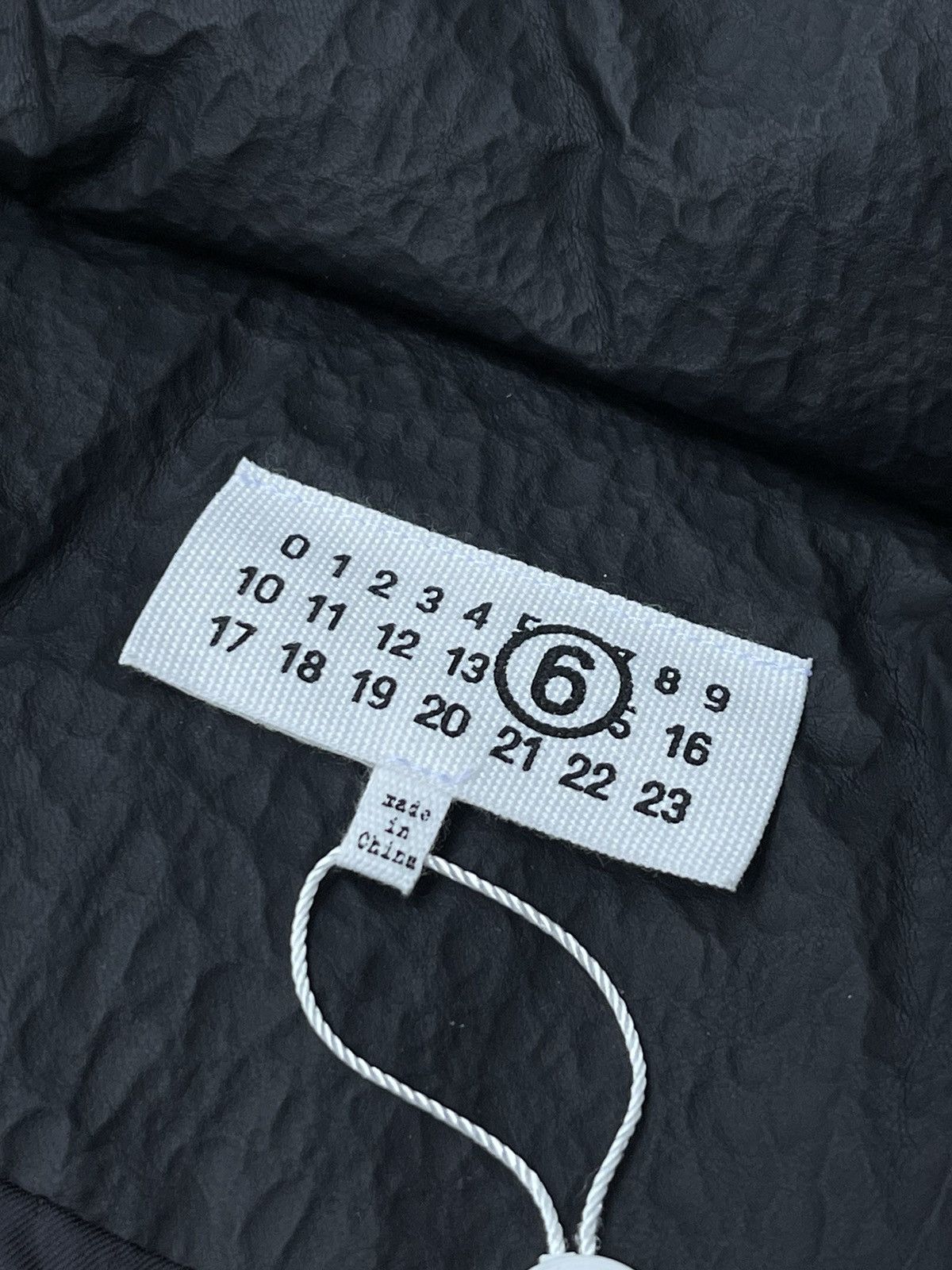 Maison Margiela !DS! AW23 Maison Margiela Chenpeng Black Puffer Gilet Vest Size US M / EU 48-50 / 2 - 19 Thumbnail