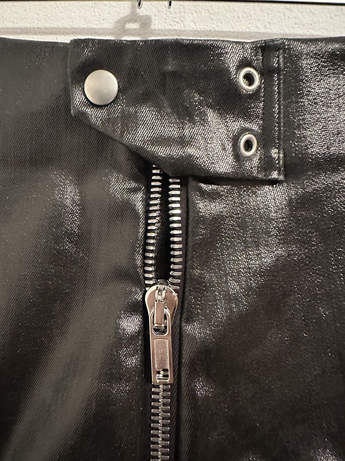 Rick Owens Rick Owens Easy Strobe Cargo Black Lacquered Denim Size US 28 / EU 44 - 5 Thumbnail