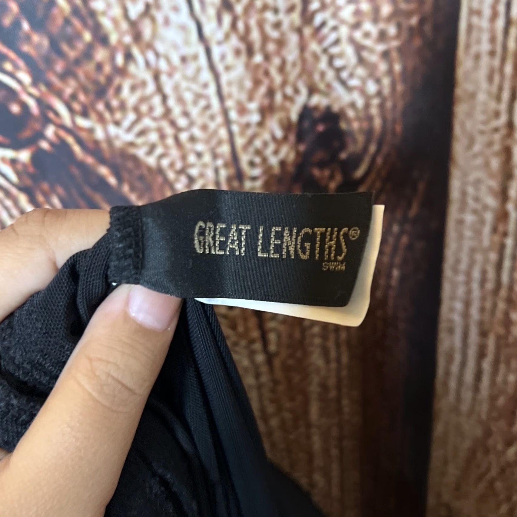 Greats GREAT LENGTHS Women's Swim Dress Swimsuit Sz 20 Black One Piece Tank Swirl Pattern Built-In Bra Built-In Brief Swim Skirt 20 Womens Size 3XL / US 20-22 - 4 Thumbnail