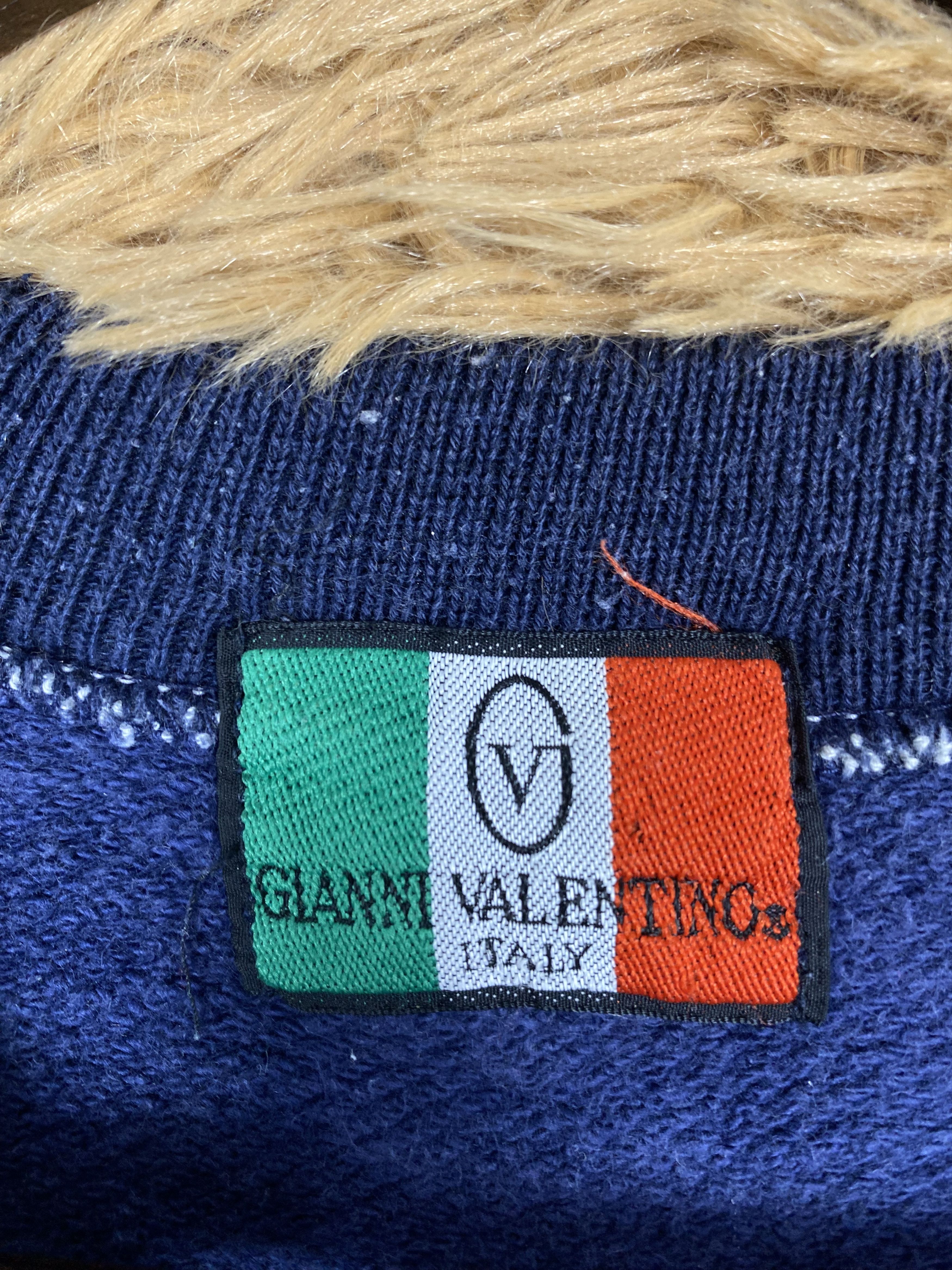 Gianni Valentino Vintage Gianni Valentino Sweatshirts DJ0880 Size US L / EU 52-54 / 3 - 8 Thumbnail