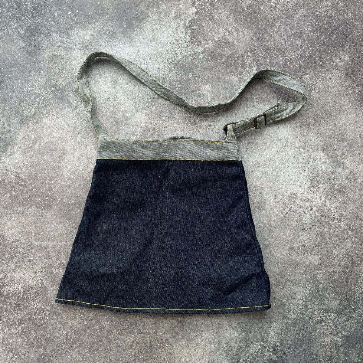 Evisu × Vintage Evisu Vintage Y2K Denim Shoulder Bag Size ONE SIZE - 9 Thumbnail