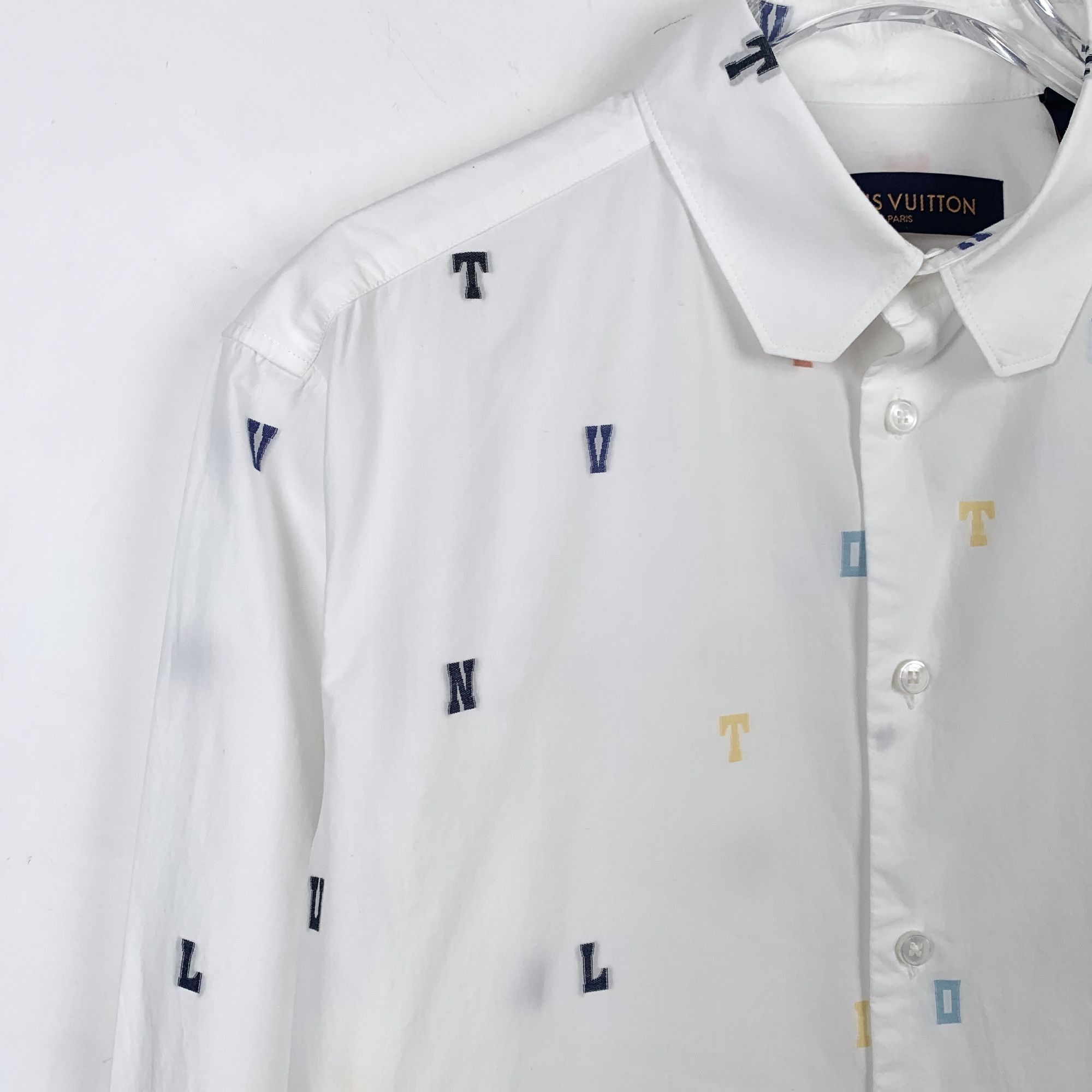 Louis Vuitton Louis Vuitton White Letter Embroidered Cotton Long-Sleeve Sh Size XS / US 0-2 / IT 36-38 - 9 Thumbnail