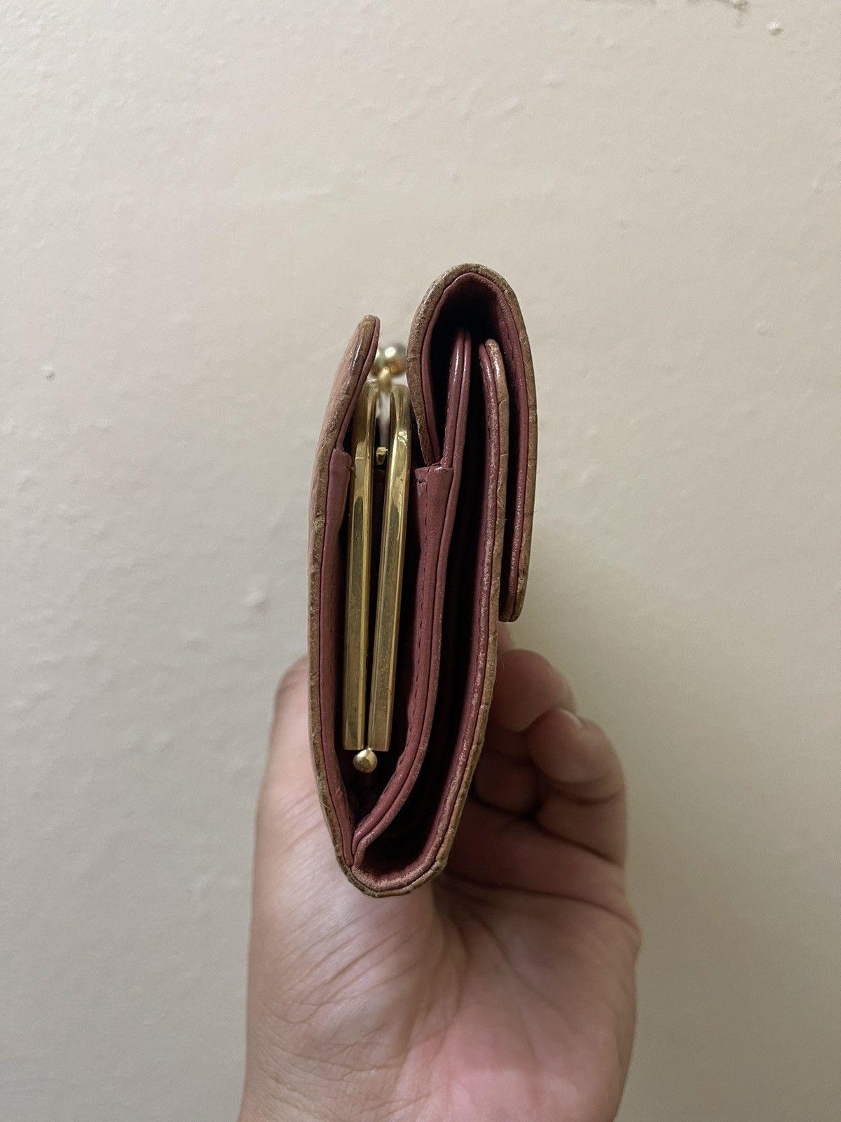 Miu Miu NEED GONE ASAP ‼️ Miu Miu Clutch Bag Size ONE SIZE - 5 Thumbnail