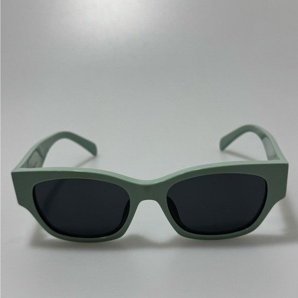 Celine Celine Monochroms 54MM Cat Eye Sunglasses Green Size ONE SIZE - 1 Thumbnail