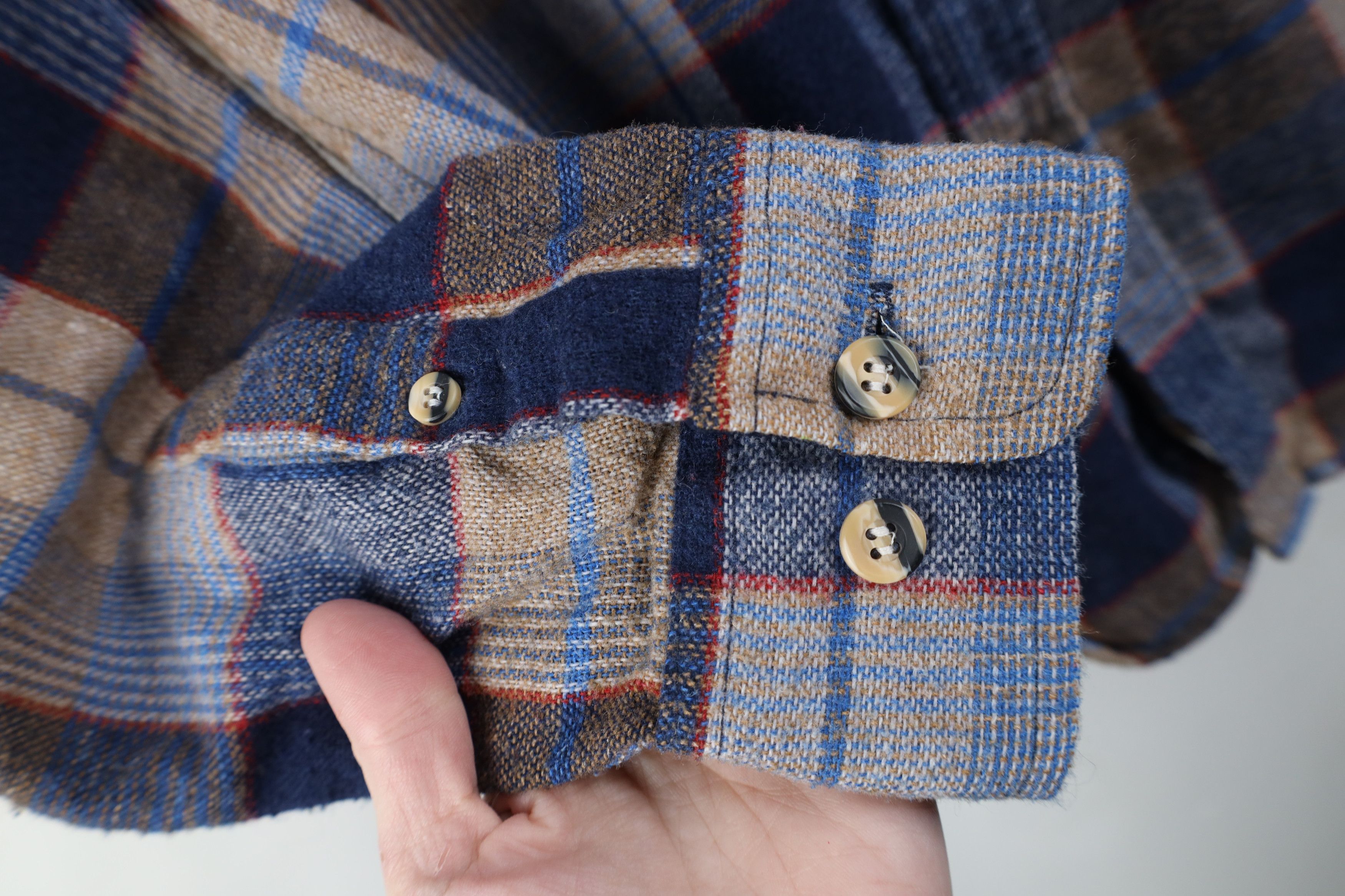 Vintage Vintage 70s 80s Streetwear Burlap Knit Button Down Shirt Size US S / EU 44-46 / 1 - 4 Thumbnail