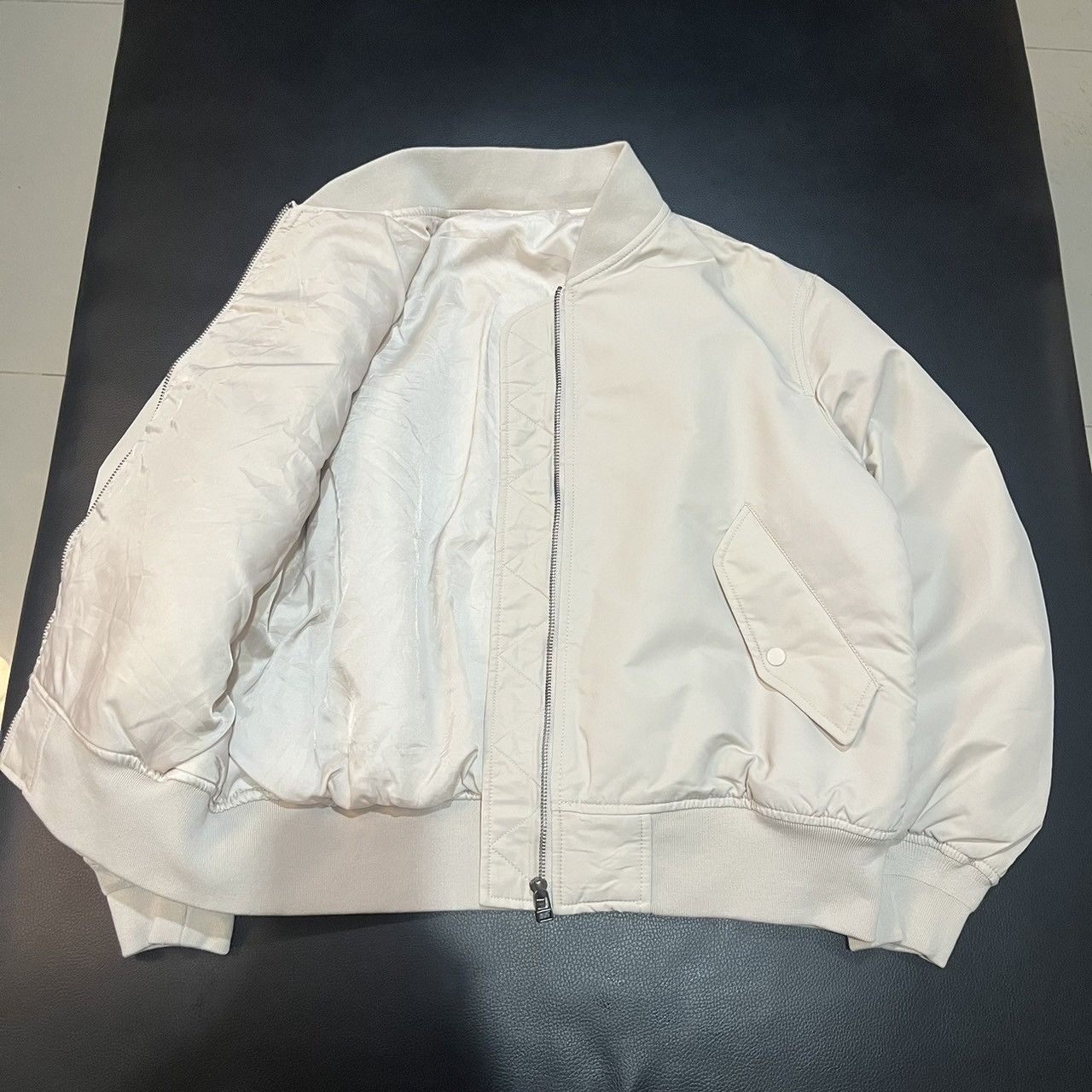 Uniqlo uniqlo bomber jacket Size US S / EU 44-46 / 1 - 5 Thumbnail