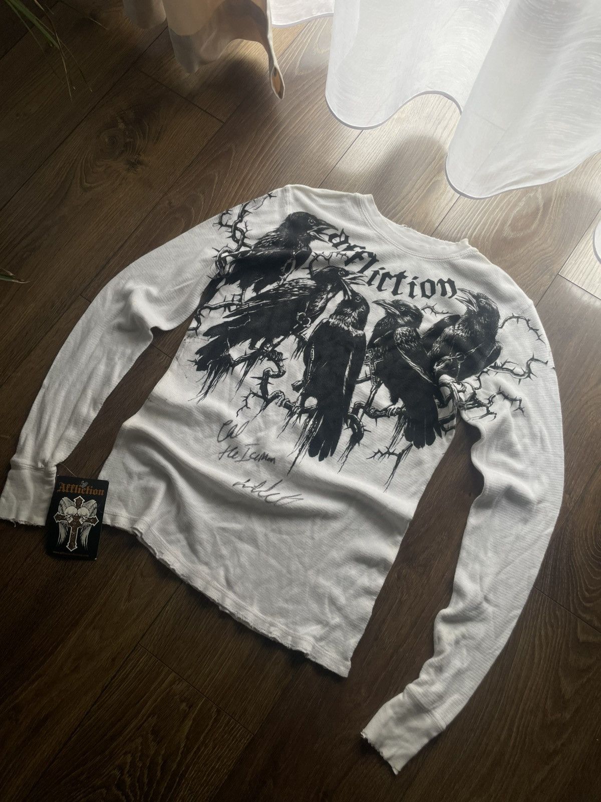 Affliction Affliction white crows longsleeve with Chuck Liddel sign Size US S / EU 44-46 / 1 - 2 Thumbnail