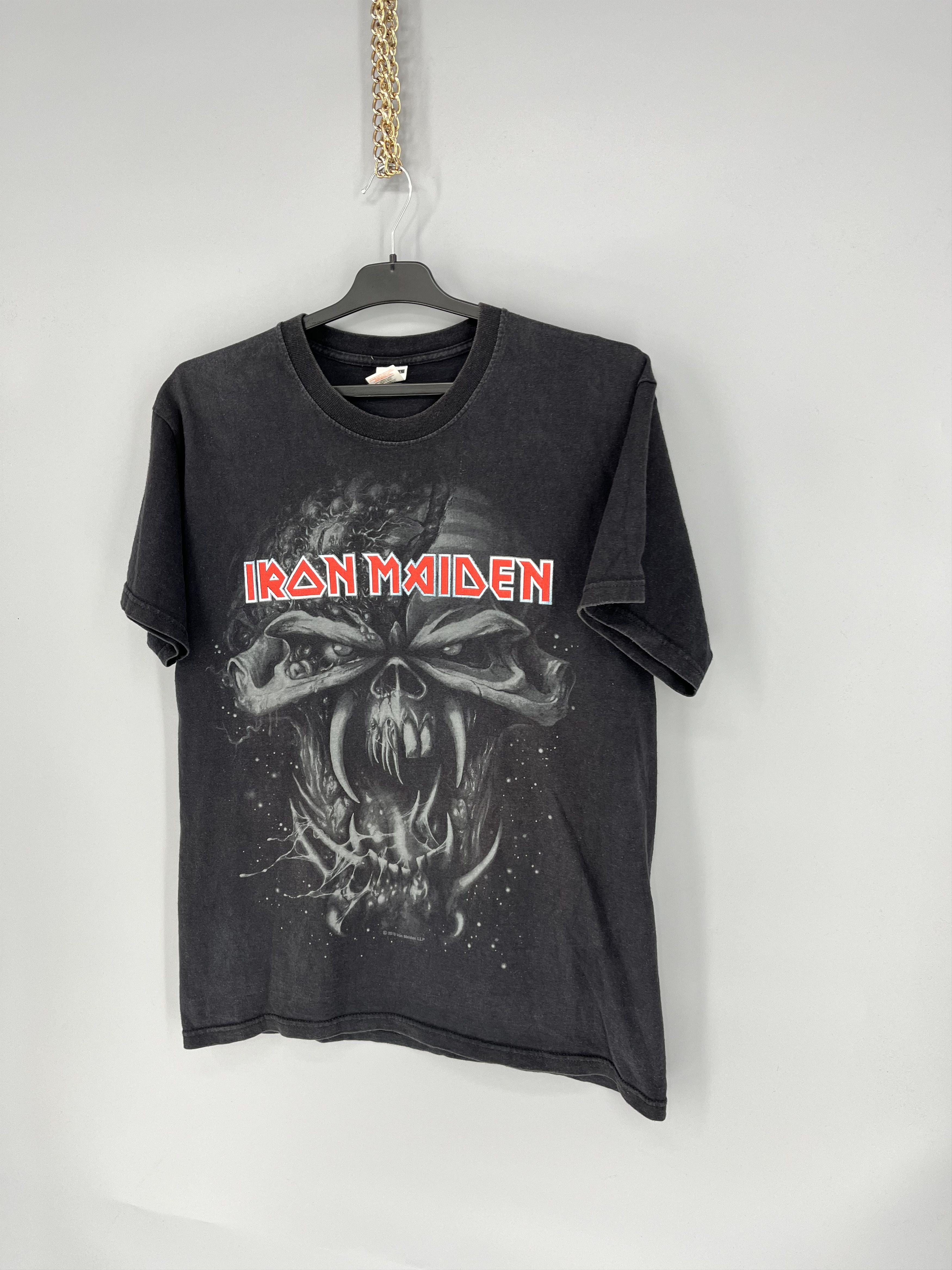 Band Tees IRON MAIDEN 2010 “The Final Frontier” World Tour T-shirt Size US L / EU 52-54 / 3 - 3 Thumbnail