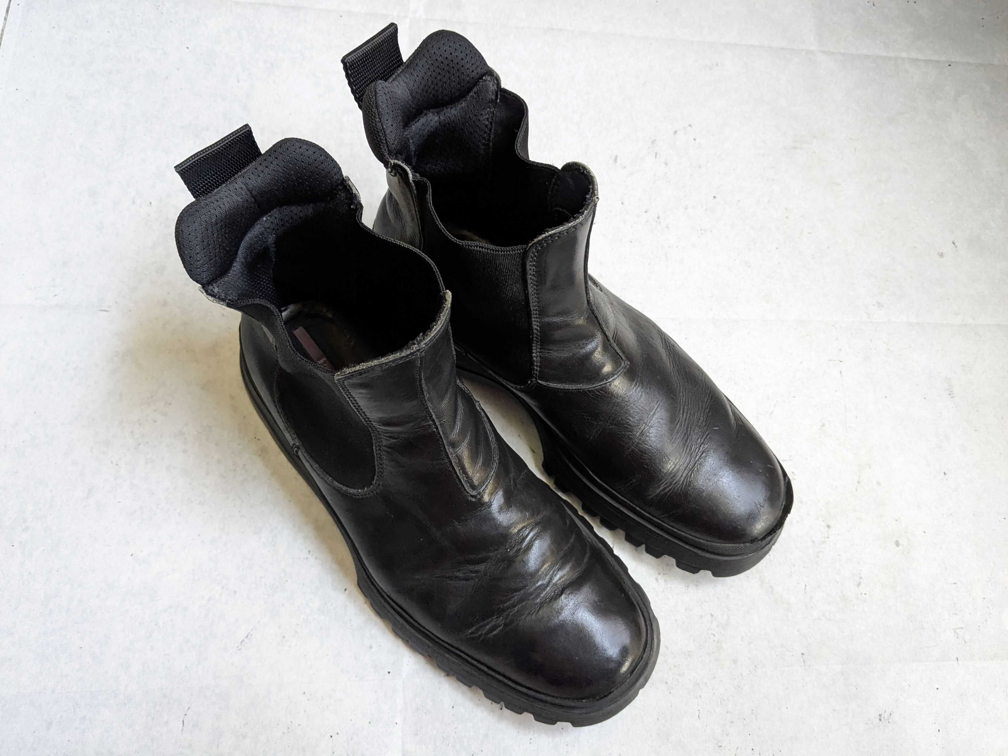 Prada Prada Chelsea Boots Black Leather 10 Y2K Chunky Rubber Size US 10 / EU 43 - 5 Thumbnail