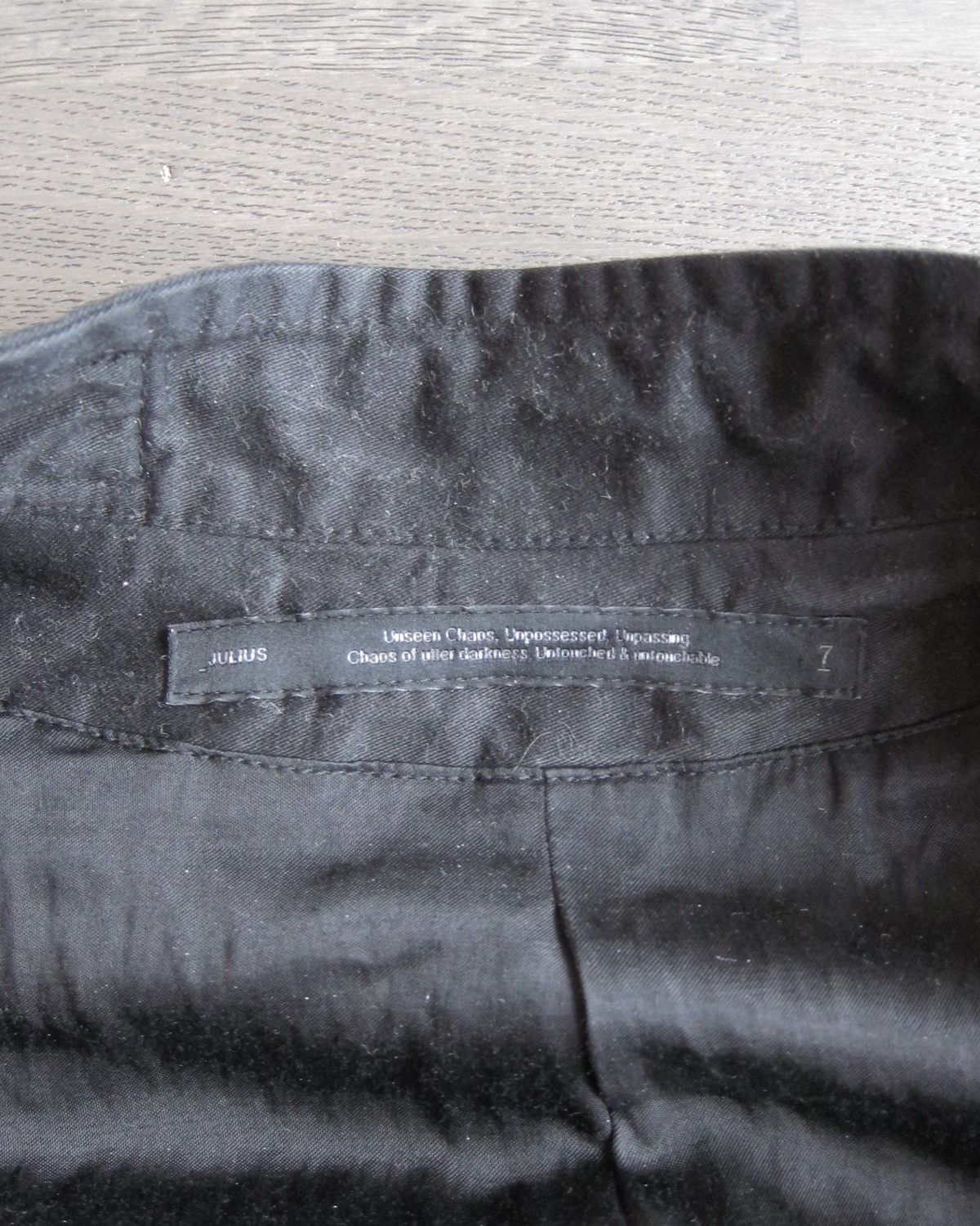 Julius AW25 cropped moleskin military bomber jacket Size US M / EU 48-50 / 2 - 6 Thumbnail