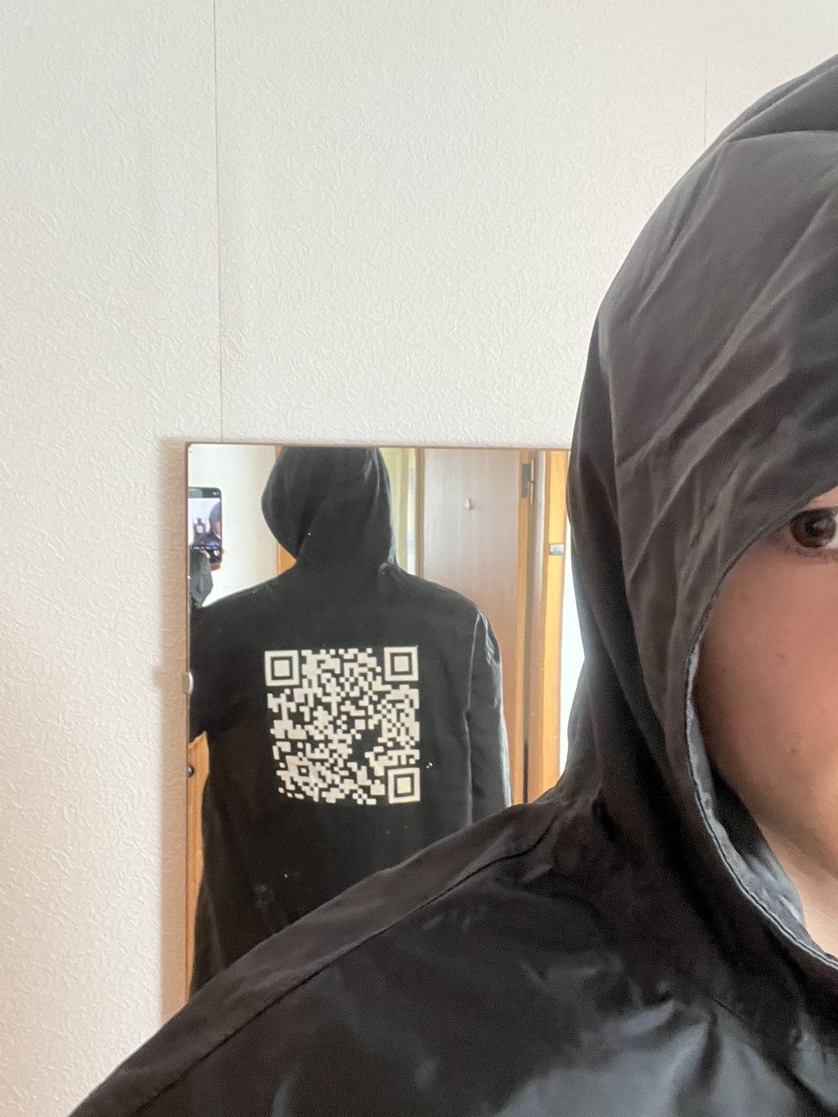 Vetements Vetements Black QR Printed Jacket Garderobe Ete 2019 Size US L / EU 52-54 / 3 - 8 Thumbnail