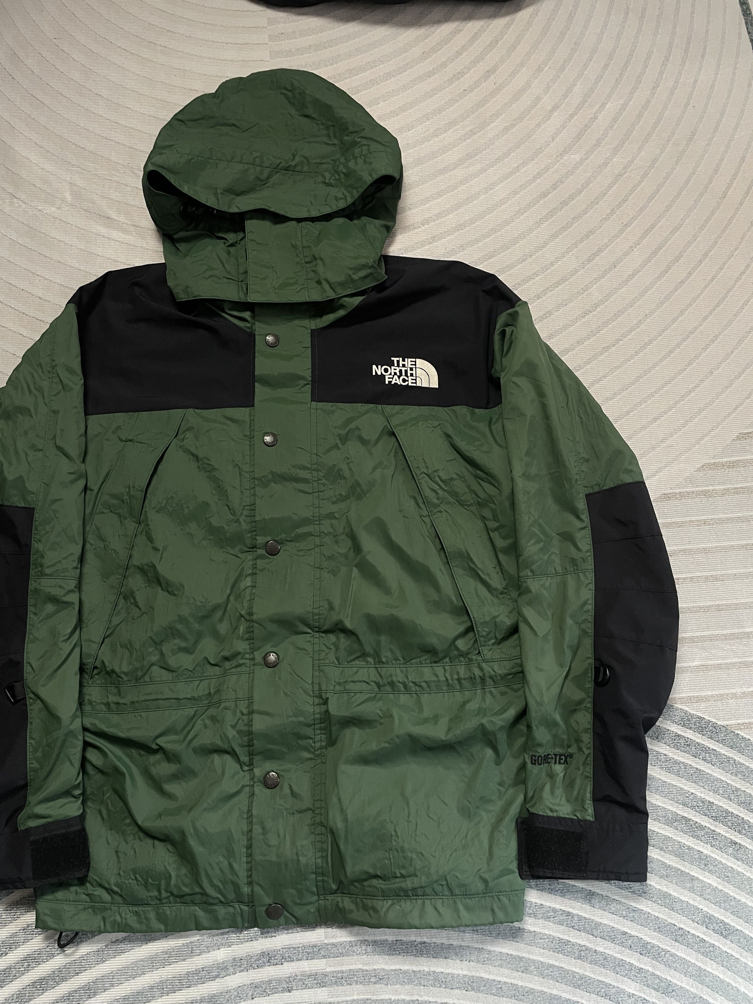 The North Face Vintage The North Face GTX 1990 Rain Jacket Large Size US L / EU 52-54 / 3 - 3 Thumbnail
