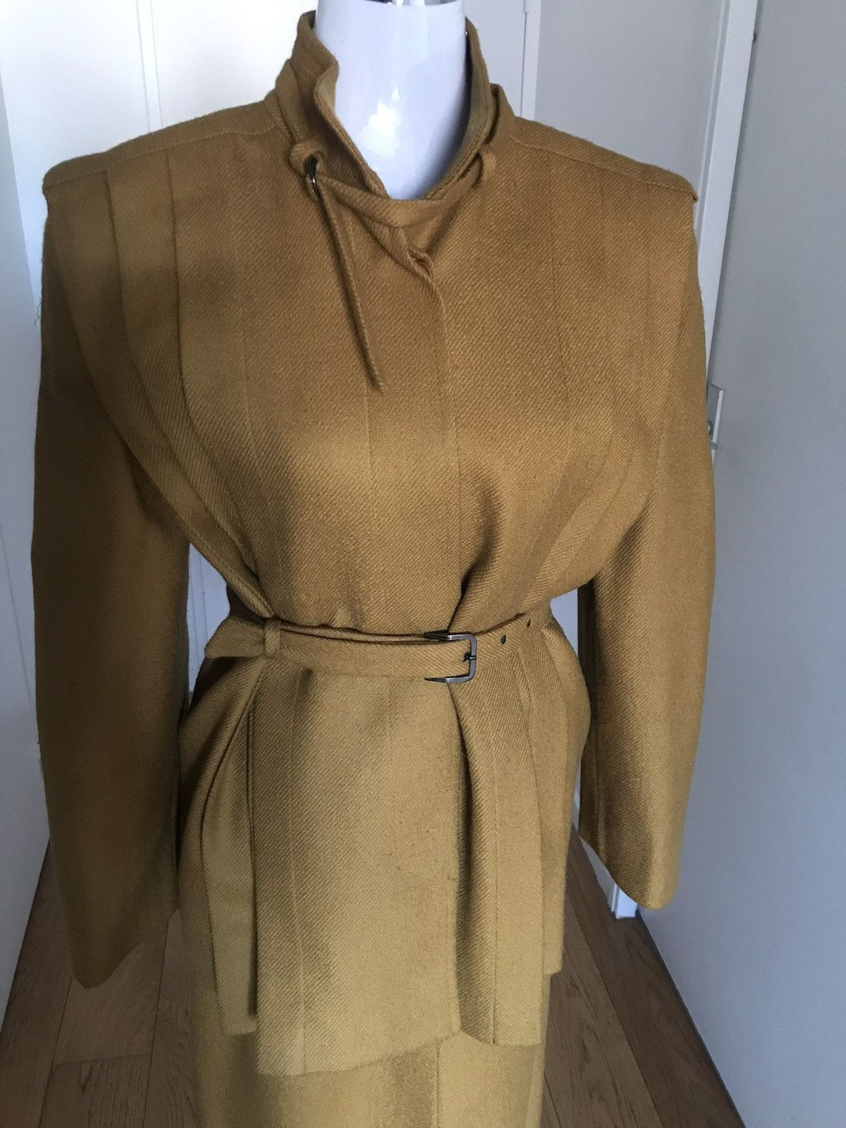 Dior CHRISTIAN DIOR SUIT. Vintage Size 28" / US 6 / IT 42 - 3 Thumbnail