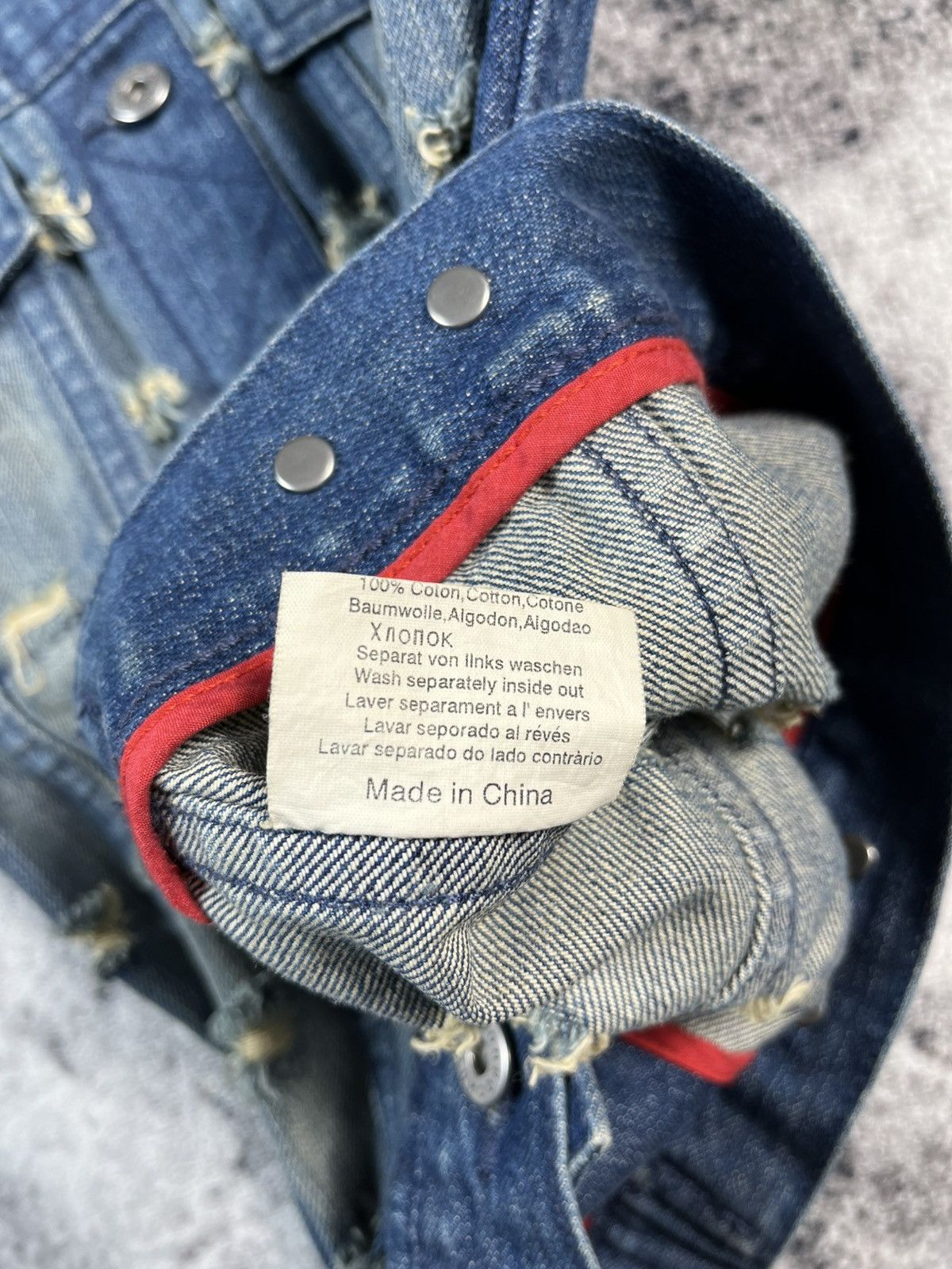Hugo Boss Hugo Boss Distressed Denim Jacket Women S Blue Size S / US 4 / IT 40 - 10 Thumbnail