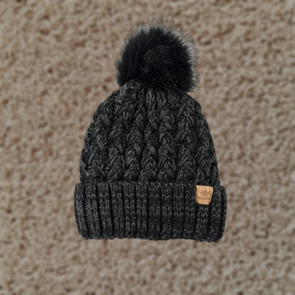 Vintage Page One Beanie Womens One Size Gray Chunky Knit 100% Acrylic Pom Size ONE SIZE - 1 Thumbnail