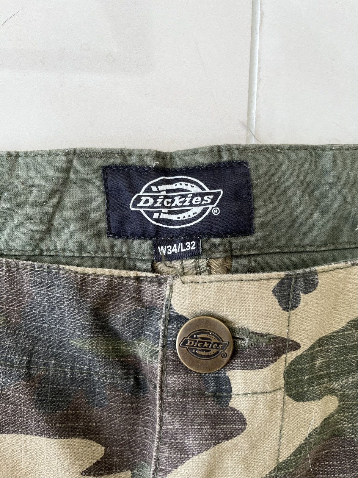 Dickies Dickies camo cargo pants Size US 34 / EU 50 - 4 Thumbnail