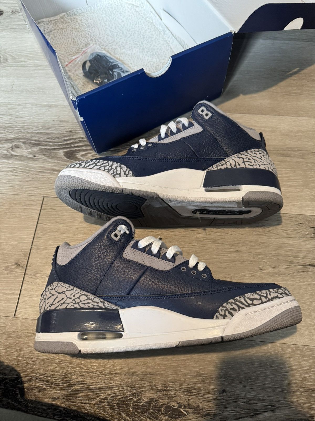 Jordan Brand Jordan 3 Georgetown Size US 9.5 / EU 42-43 - 4 Thumbnail