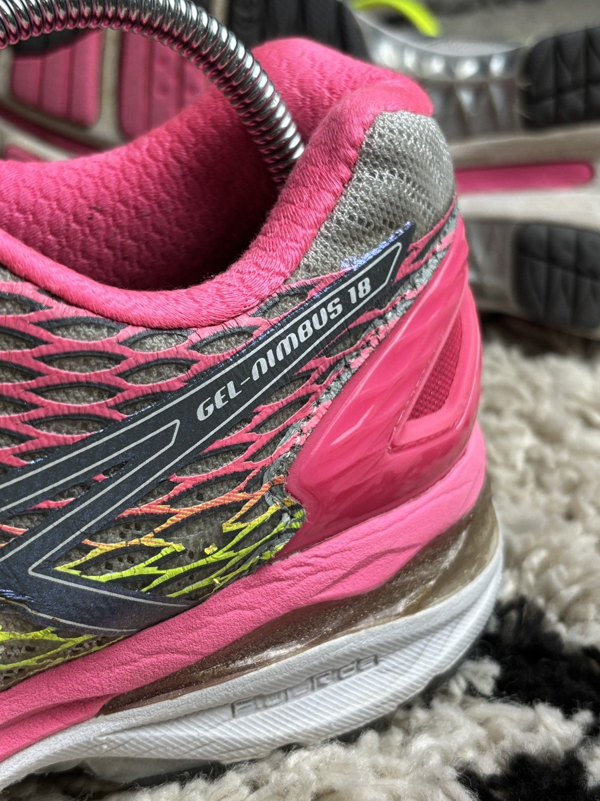 Asics Asics Gel Nimbus 18 Crazy Multicolor Pink Running Sneakers Size US 7.5 / IT 37.5 - 11 Thumbnail