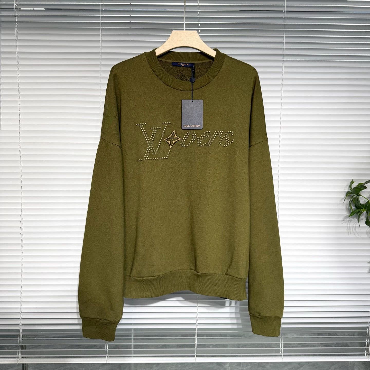 Louis Vuitton LV x Pharrell Williams Crewneck Sweatshirt Size US L / EU 52-54 / 3 - 1 Thumbnail