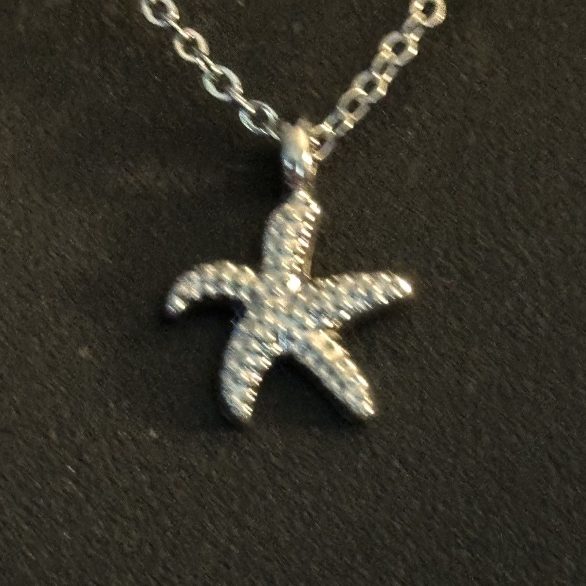 Other Silver tone starfish pendant necklace Size ONE SIZE - 2 Thumbnail