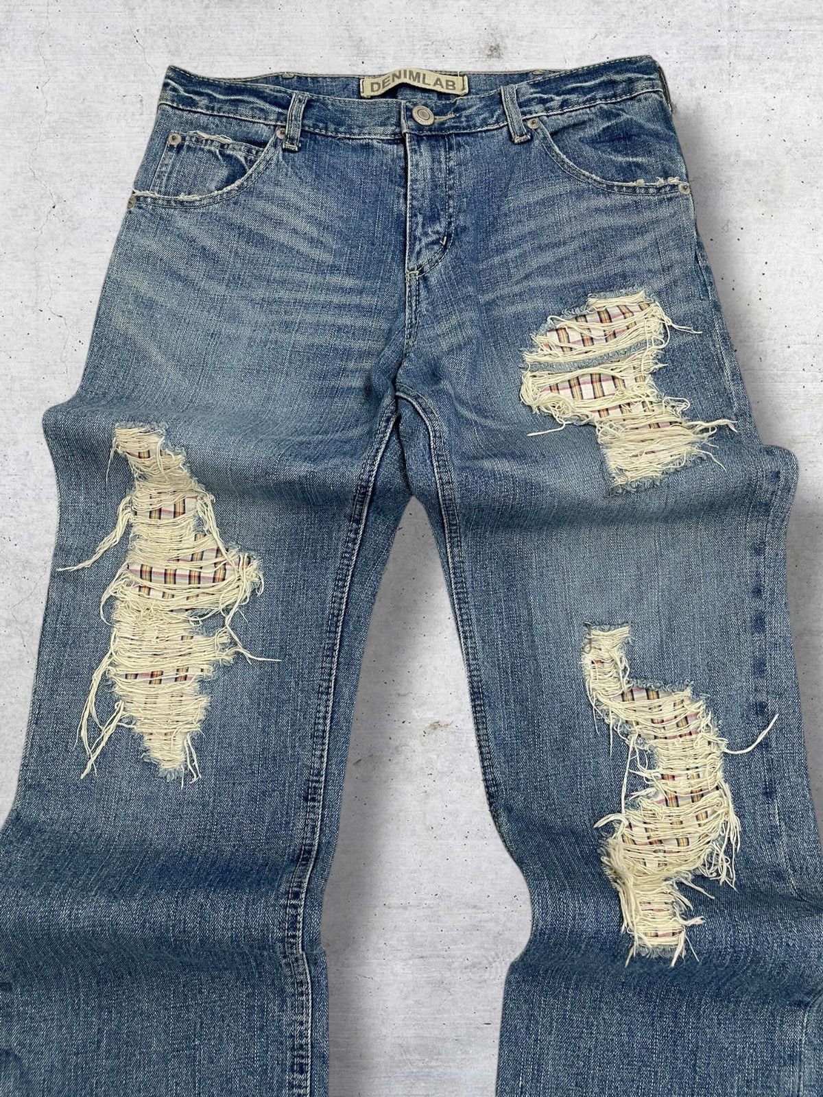 semanticdesign VINTAGE DENIM LAB JAPAN DESIGNER 90S OG RIPPED GRUNGE DENIM Size US 32 / EU 48 - 4 Thumbnail