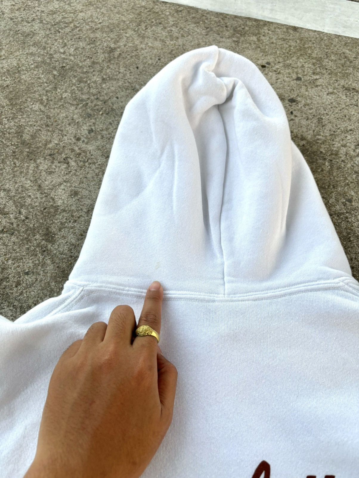 Vintage Vintage Russell Athletic Hoodie White Size US S / EU 44-46 / 1 - 13 Thumbnail