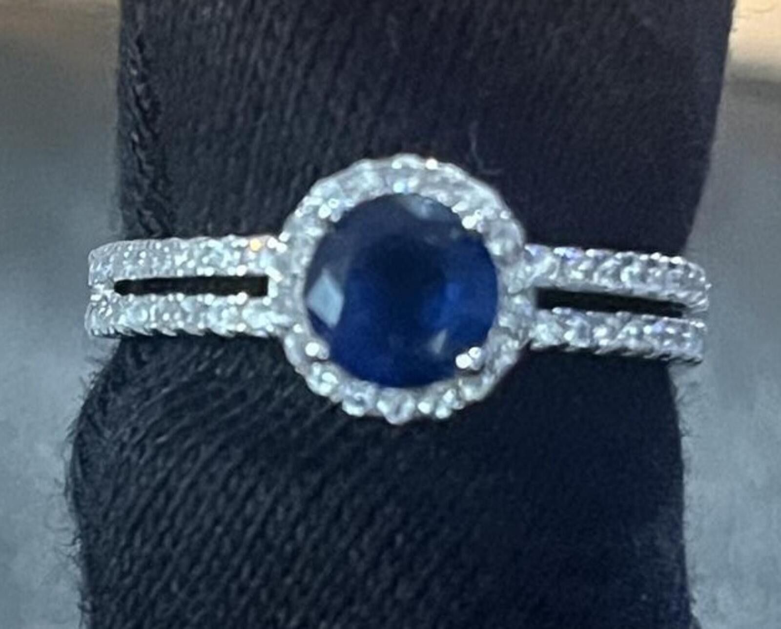 Sterling Silver Women’s ring Pure 925/moissanite Size ONE SIZE - 1 Preview