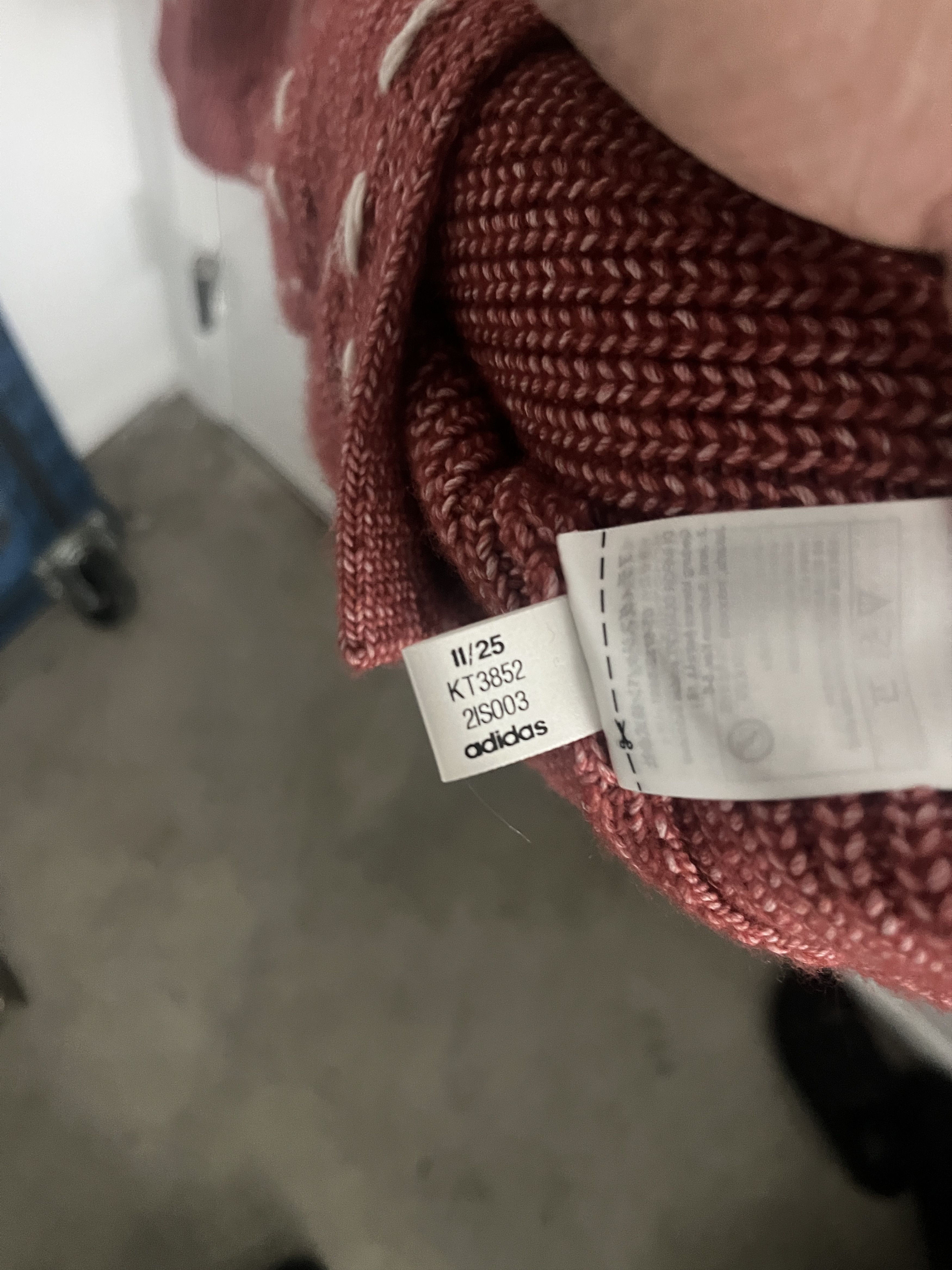 Adidas NY Knit Adidas Size US L / EU 52-54 / 3 - 4 Thumbnail