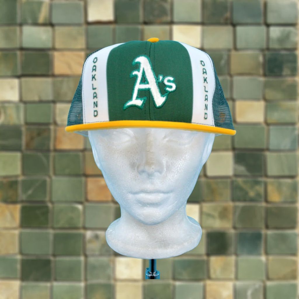 Vintage New Title: VINTAGE Oakland A'S AJD Lucky Stripes Snapback Hat - S L Size ONE SIZE - 1 Thumbnail