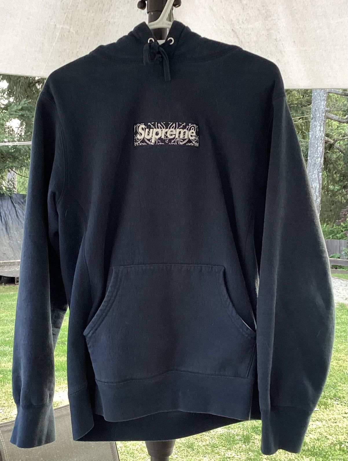 Supreme Navy Supreme Banada Box Logo Hoodie Size US M / EU 48-50 / 2 - 1 Thumbnail