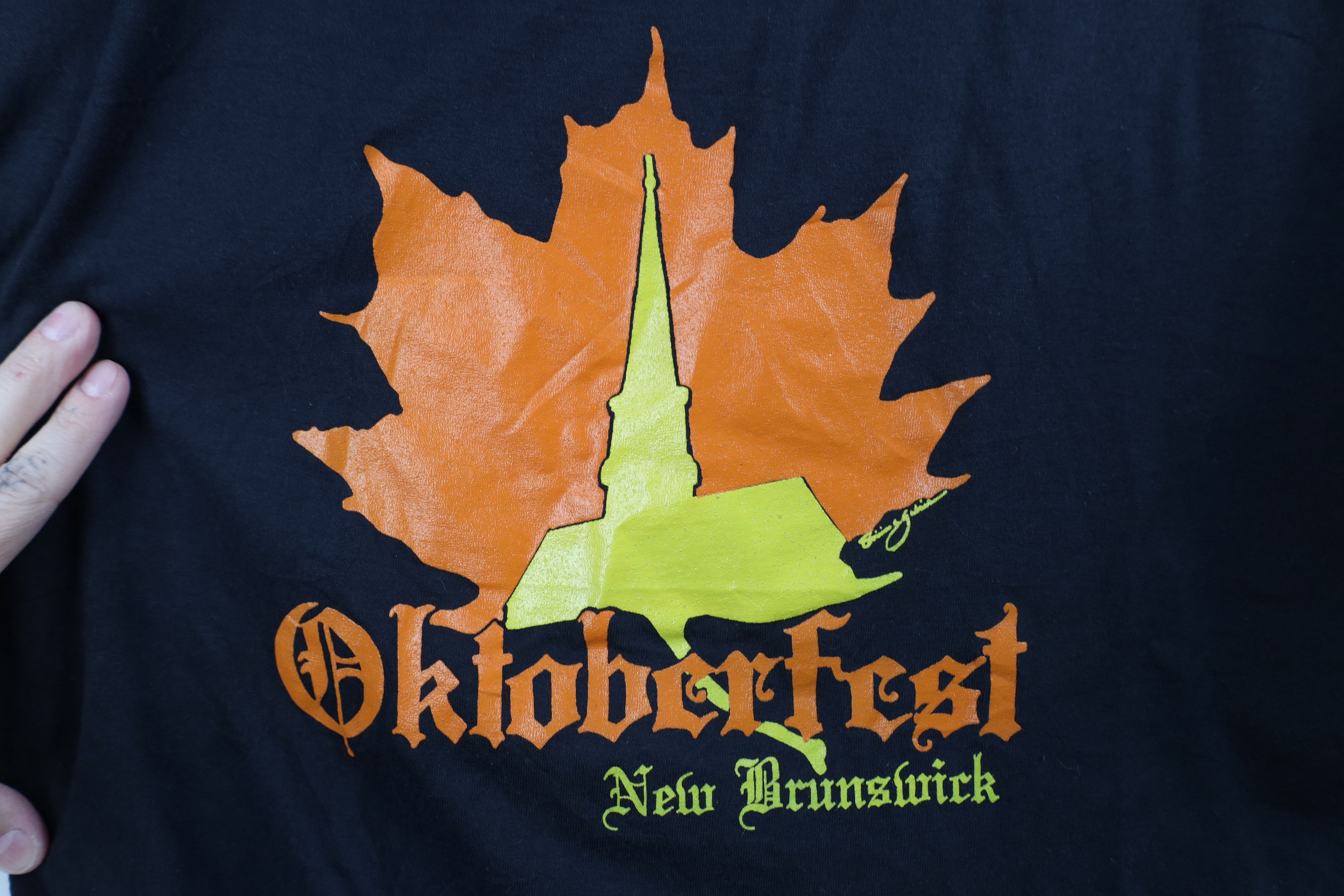 Vintage Vintage 80s Oktoberfest New Brunswick T-Shirt Black USA Size L / US 10 / IT 46 - 4 Thumbnail