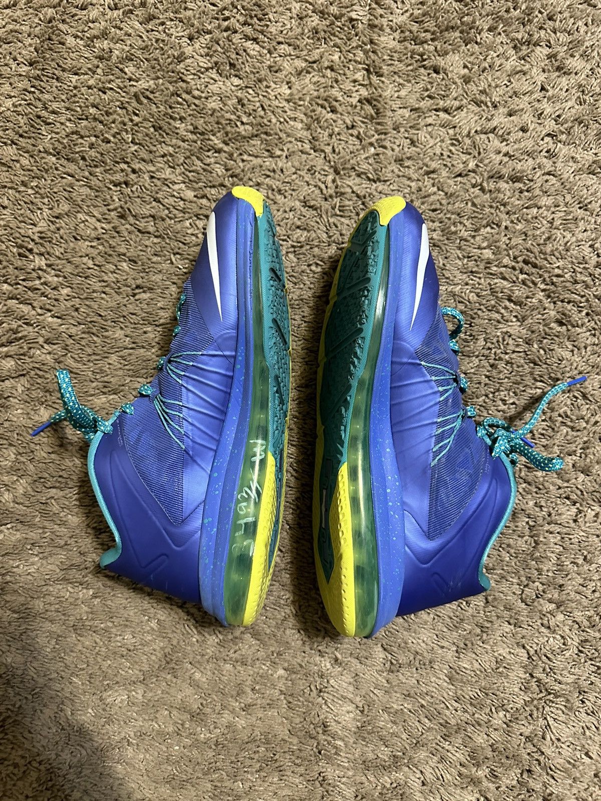 Nike × Vintage Vintage Nike Lebron X low “sprite” 2013 size 9.5 Size US 9.5 / EU 42-43 - 10 Thumbnail