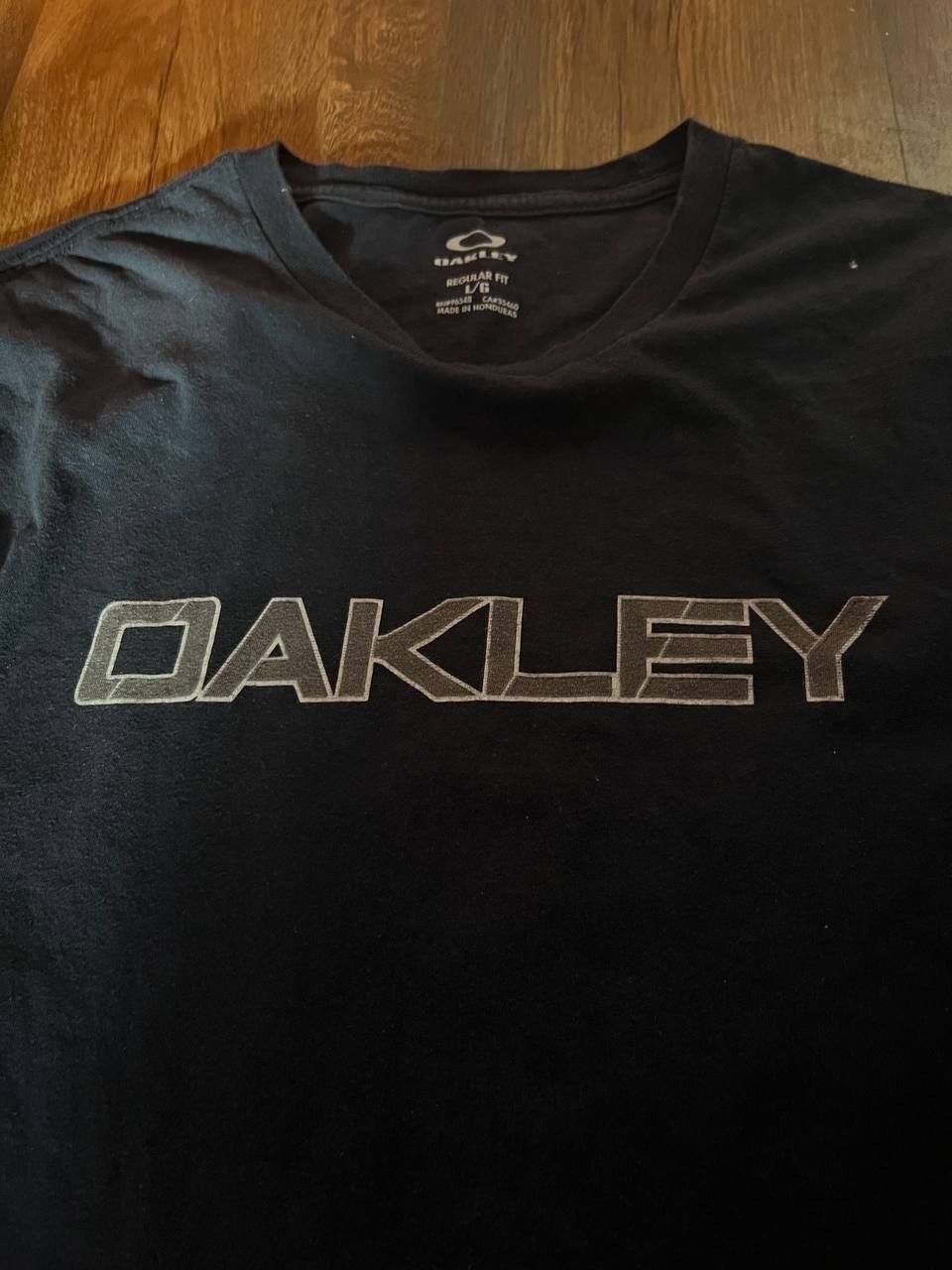 Oakley × Vintage Vintage Y2k Oakley Shirt Tee Box Logo Size US L / EU 52-54 / 3 - 5 Thumbnail